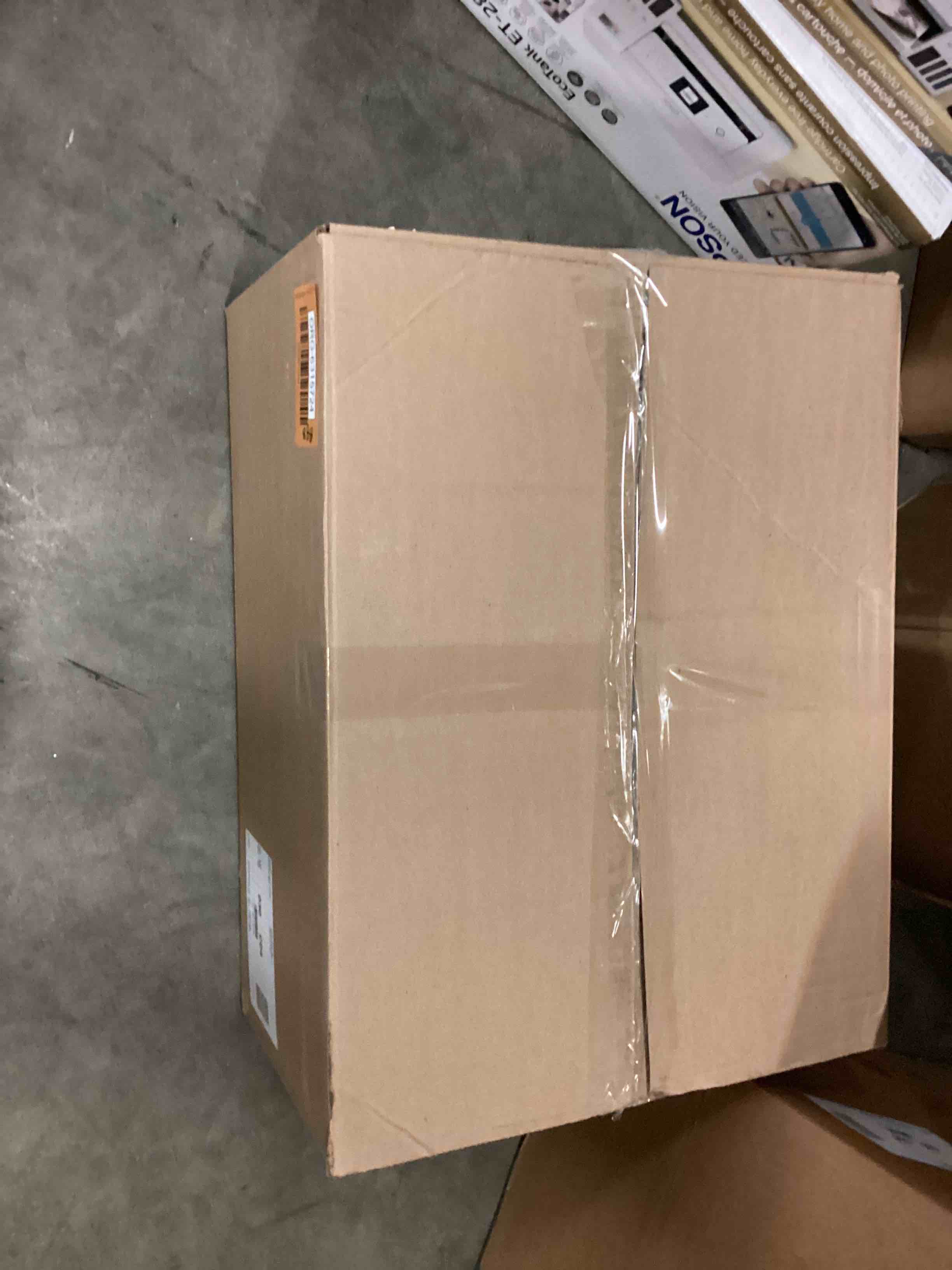 https://s3.amazonaws.com/lotting-images-prod/bidfta/ORG6315724_1716398896982.jpeg