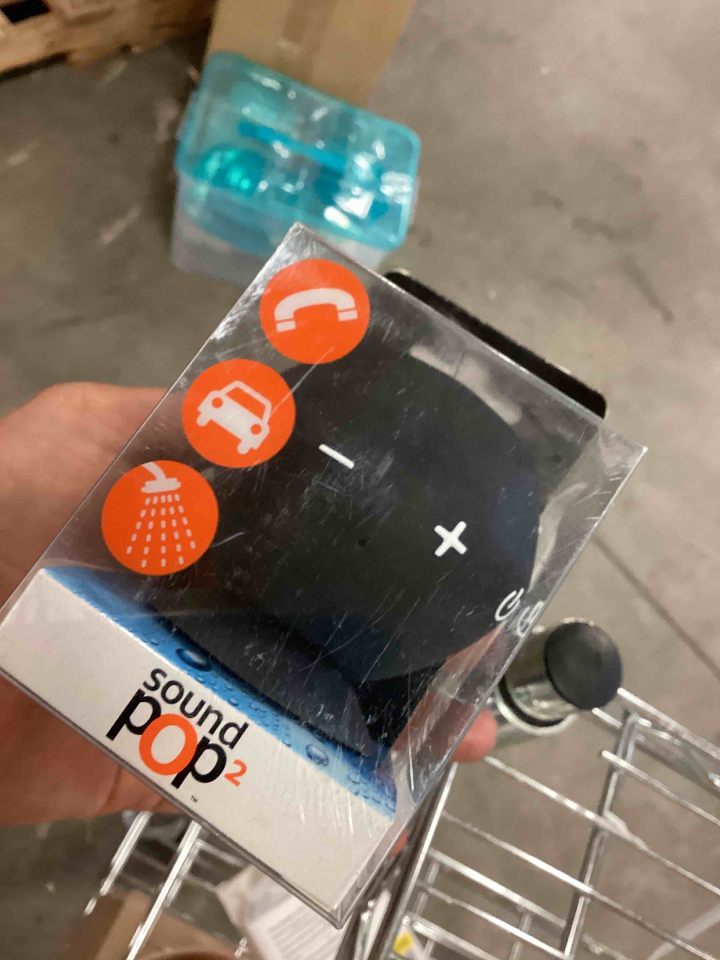 https://s3.amazonaws.com/lotting-images-prod/bidfta/ORG6315813_1716489209521.jpeg