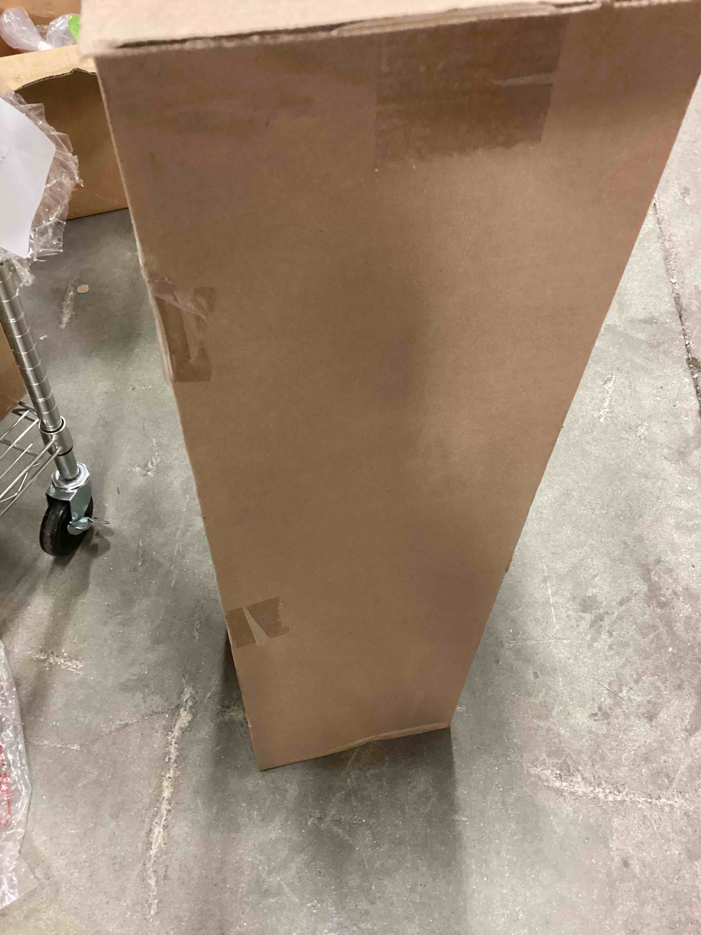 https://s3.amazonaws.com/lotting-images-prod/bidfta/ORG6315822_1716493835639.jpeg