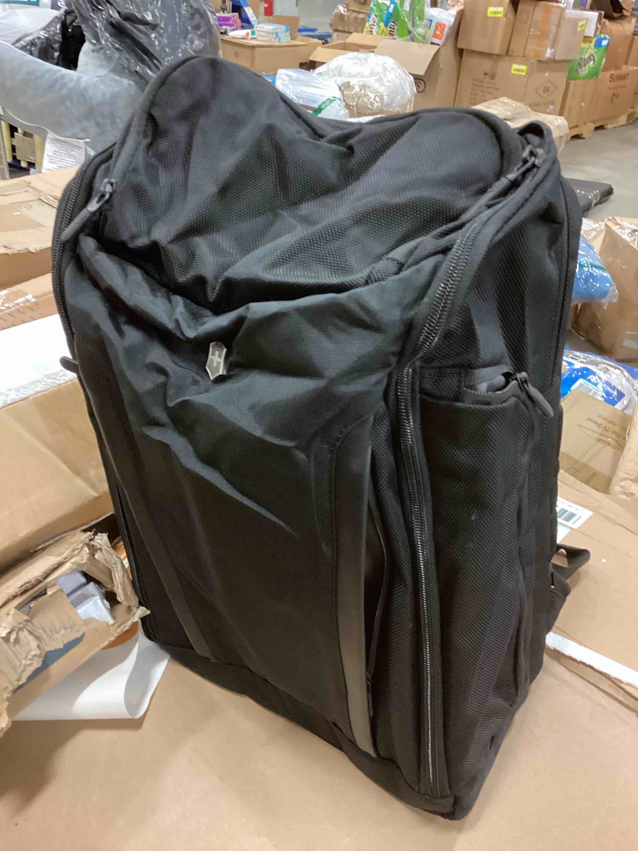 https://s3.amazonaws.com/lotting-images-prod/bidfta/ORG6316542_1718649117994.jpeg