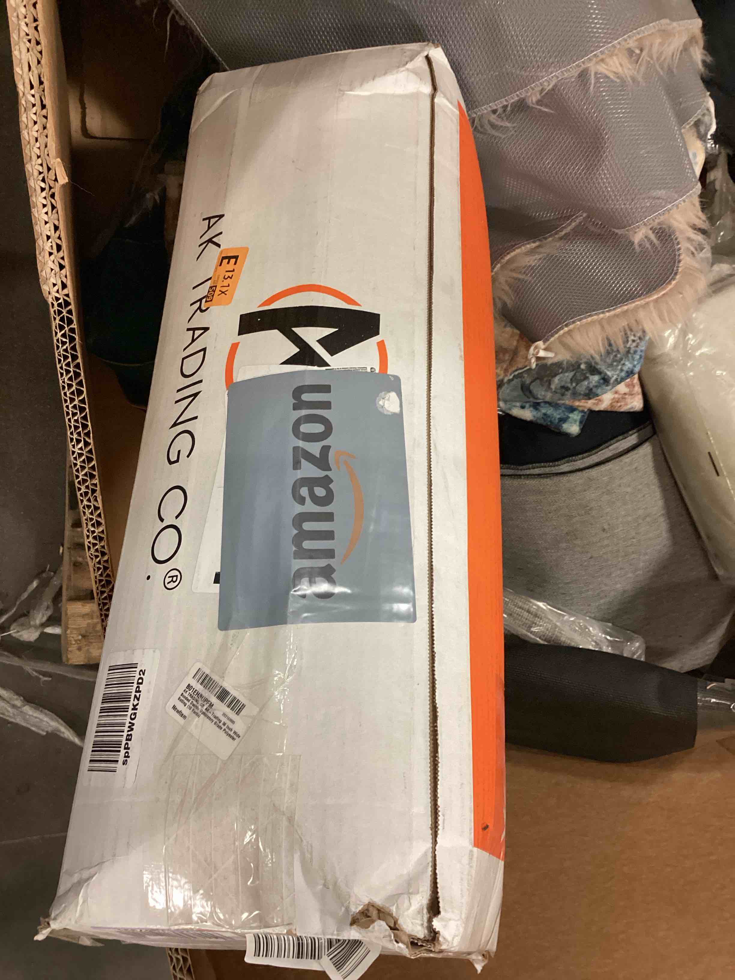 https://s3.amazonaws.com/lotting-images-prod/bidfta/ORG6319731_1723742514772.jpeg