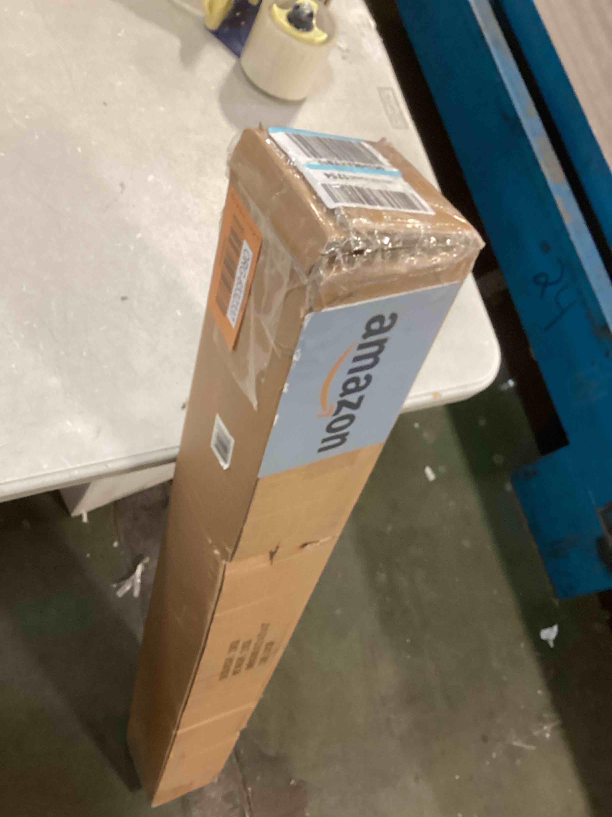 https://s3.amazonaws.com/lotting-images-prod/bidfta/ORG6332337_1712757189987.jpeg