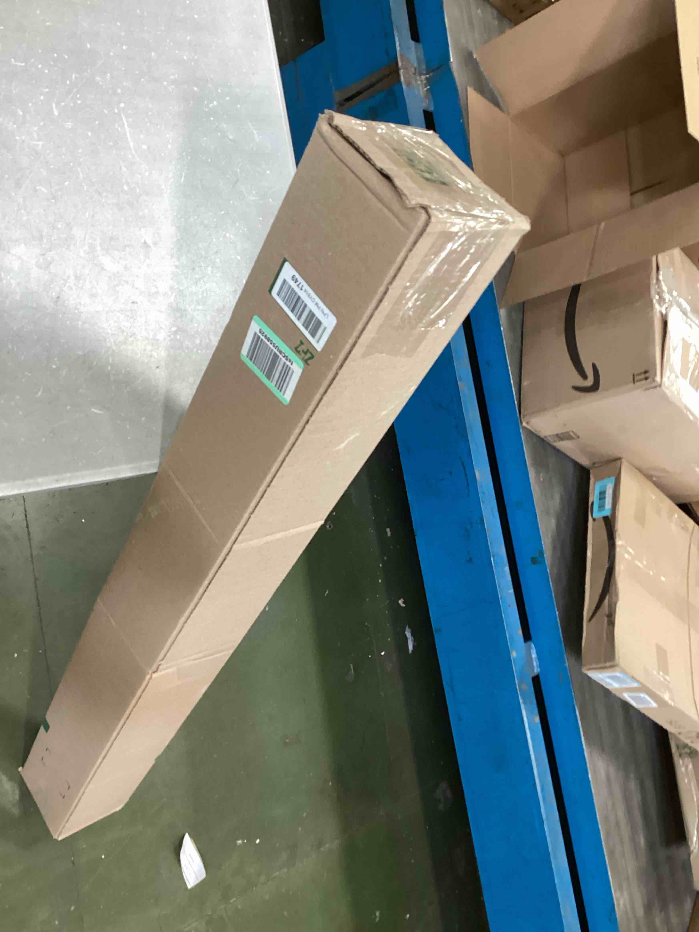 https://s3.amazonaws.com/lotting-images-prod/bidfta/ORG6333277_1713360773613.jpeg