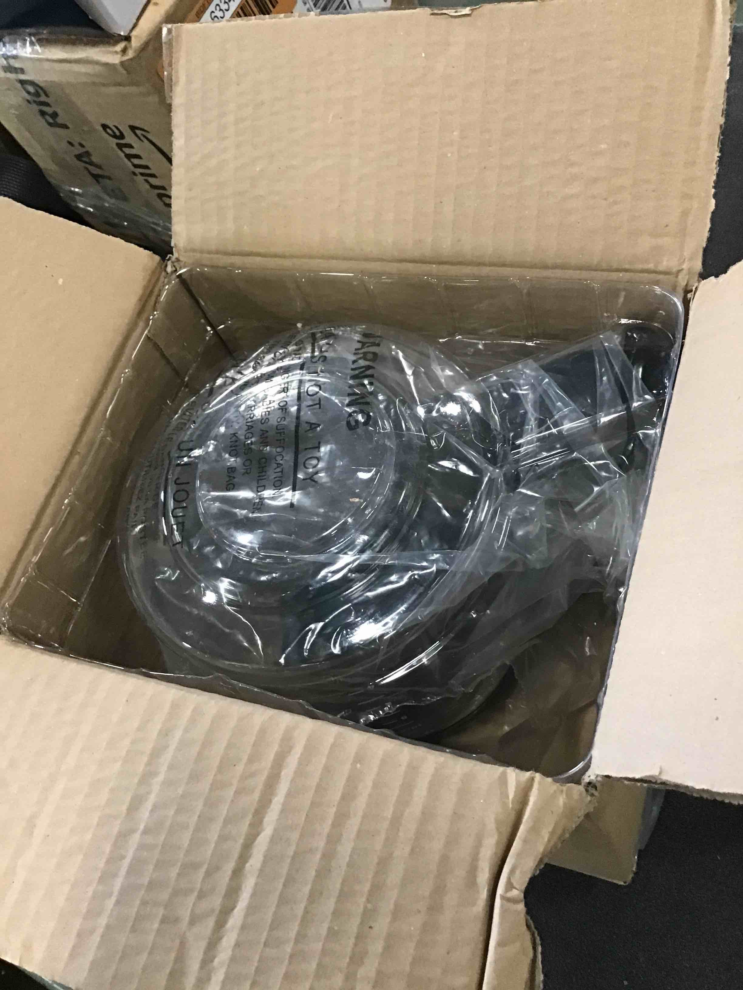 https://s3.amazonaws.com/lotting-images-prod/bidfta/ORG6334368_1712685128303.jpeg