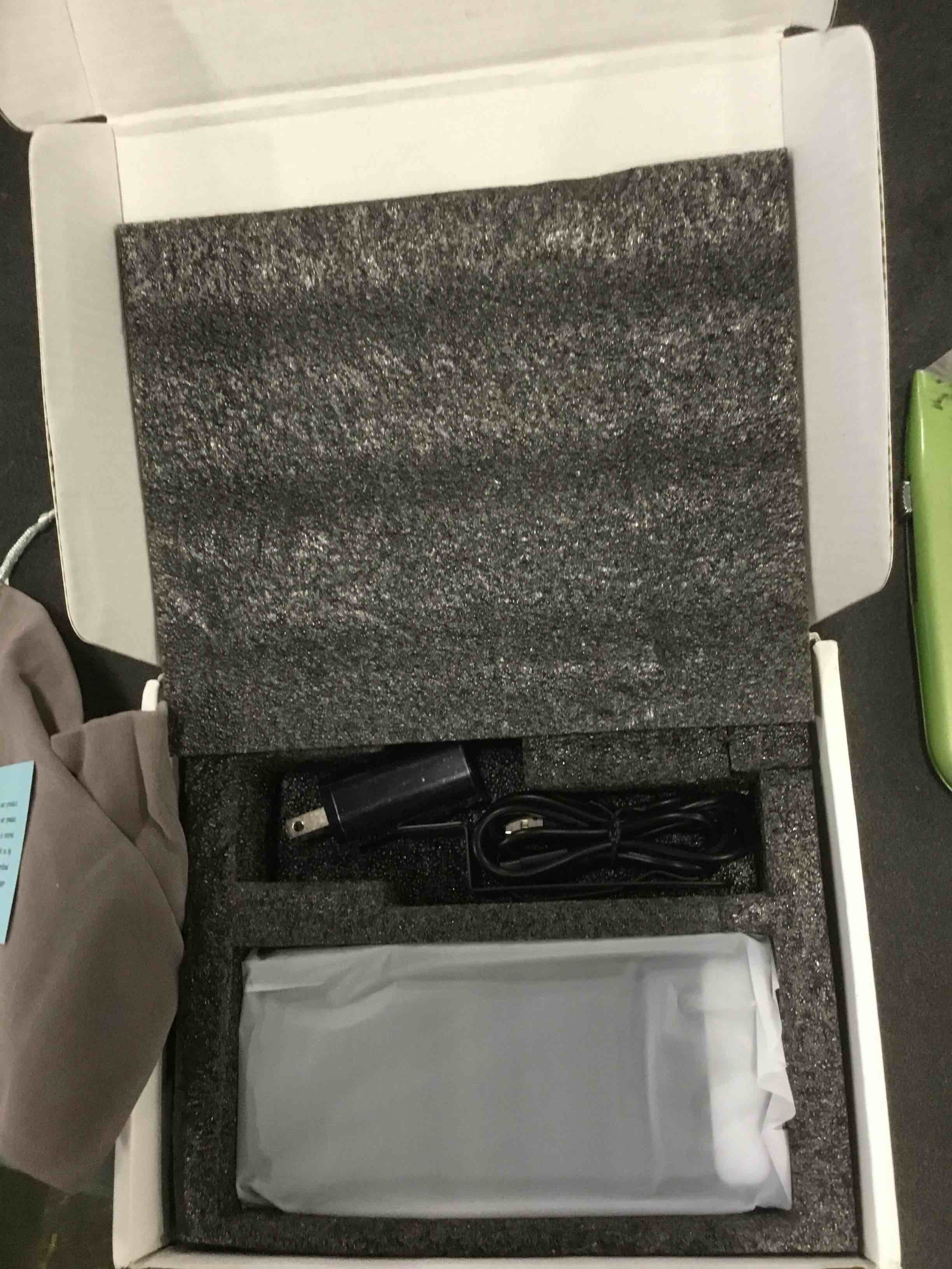 https://s3.amazonaws.com/lotting-images-prod/bidfta/ORG6334432_1712751153365.jpeg