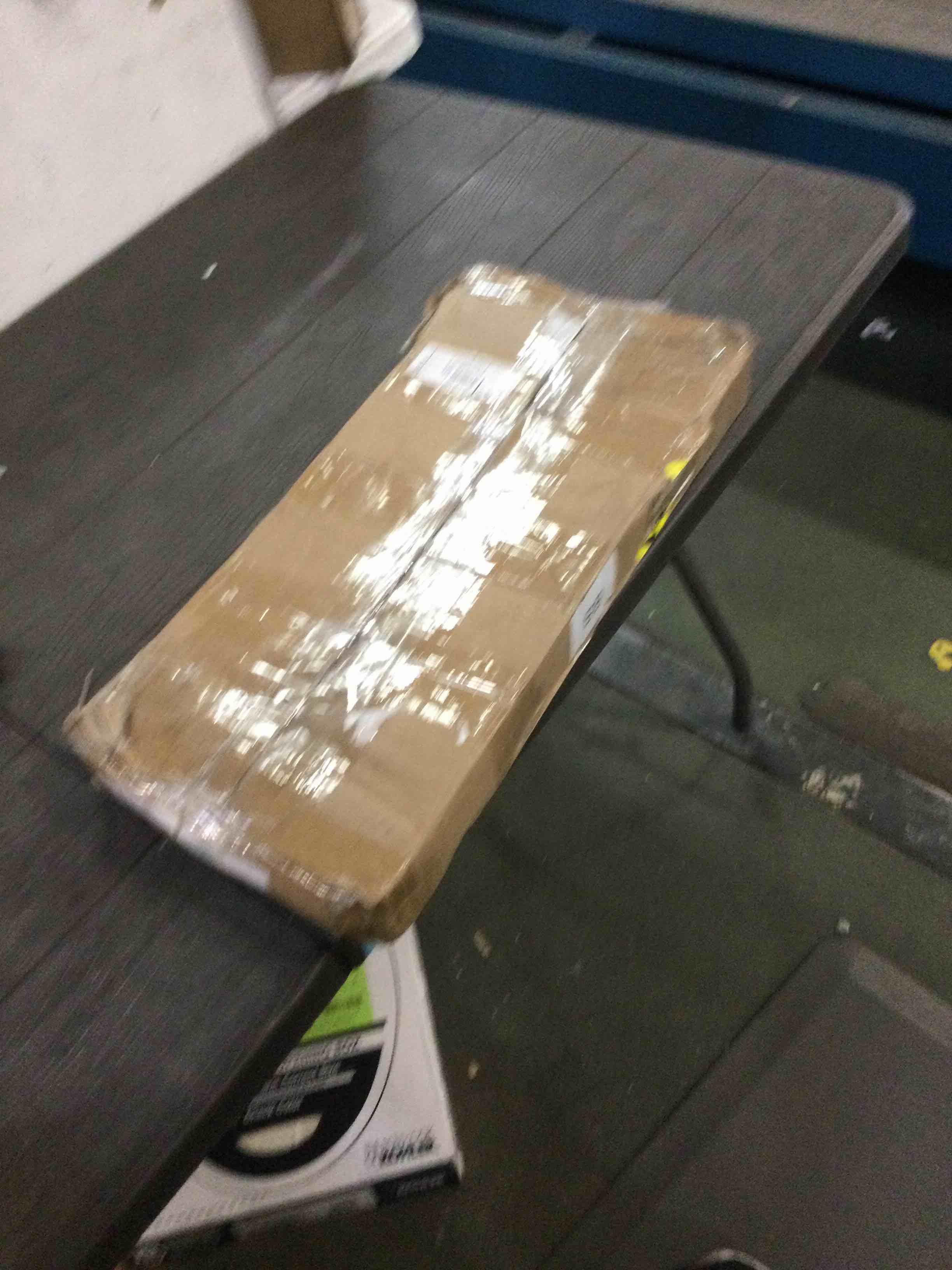 https://s3.amazonaws.com/lotting-images-prod/bidfta/ORG6335070_1712151950194.jpeg