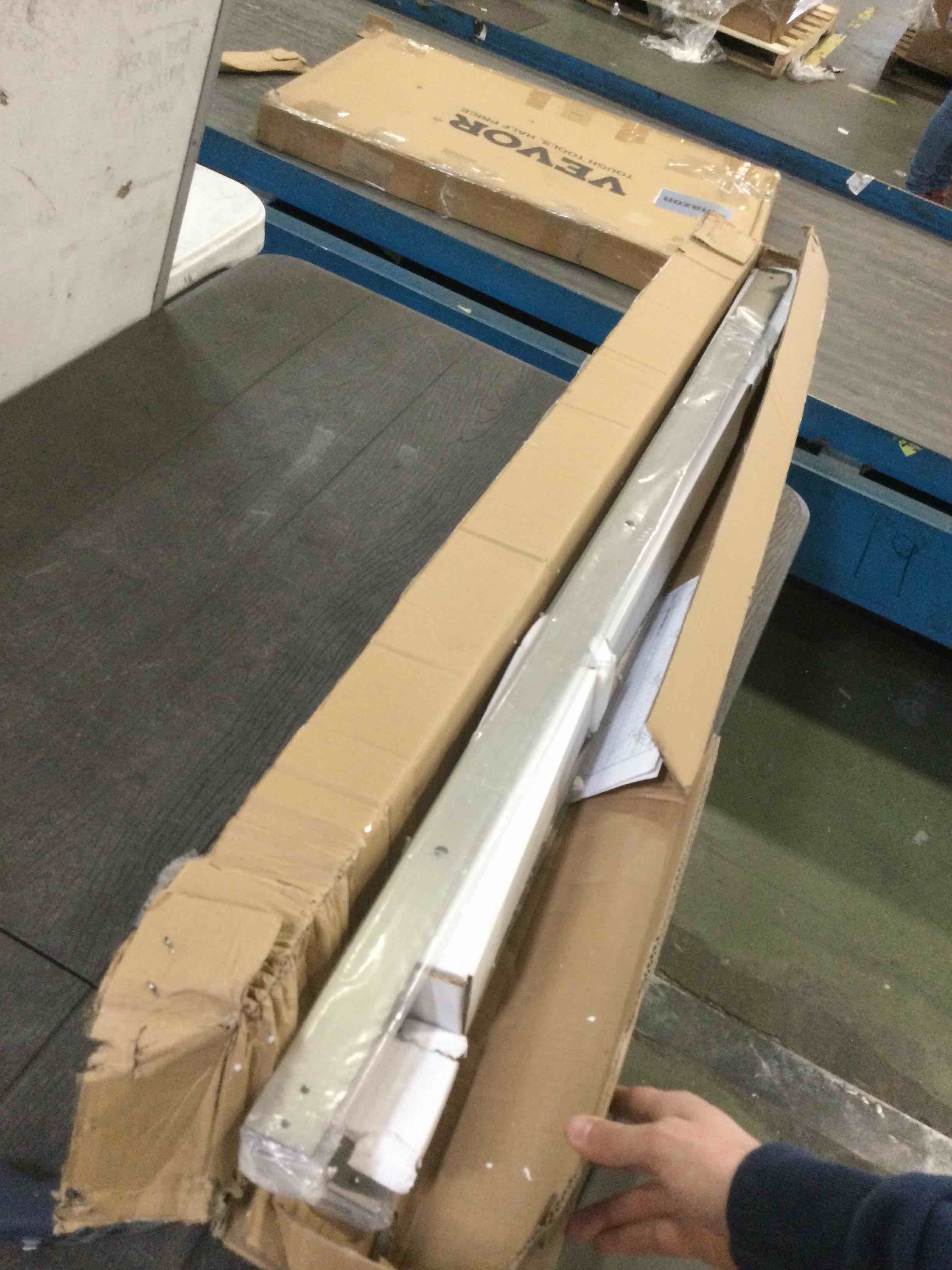 https://s3.amazonaws.com/lotting-images-prod/bidfta/ORG6335128_1712162067586.jpeg