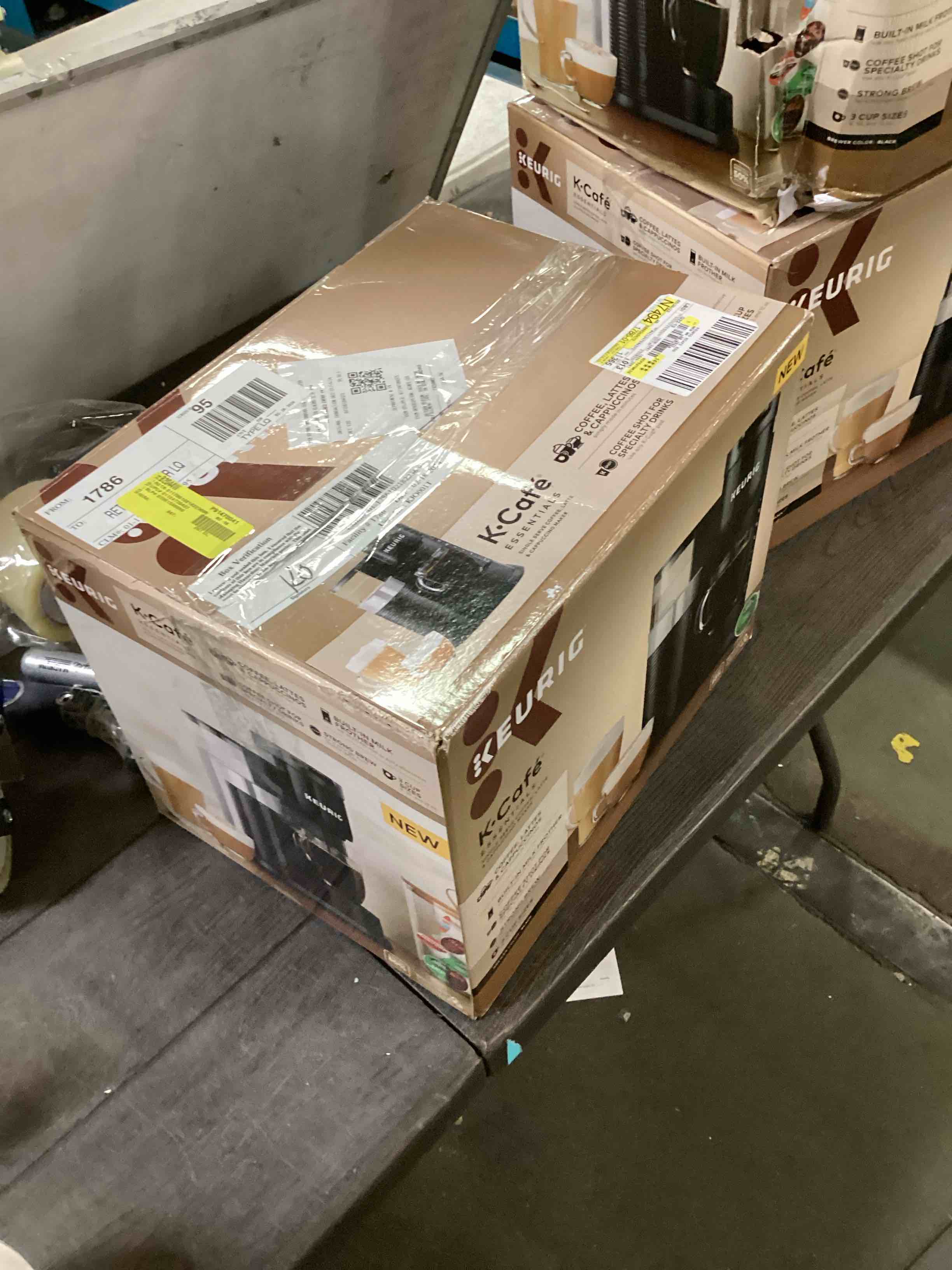 https://s3.amazonaws.com/lotting-images-prod/bidfta/ORG6335184_1712170083986.jpeg