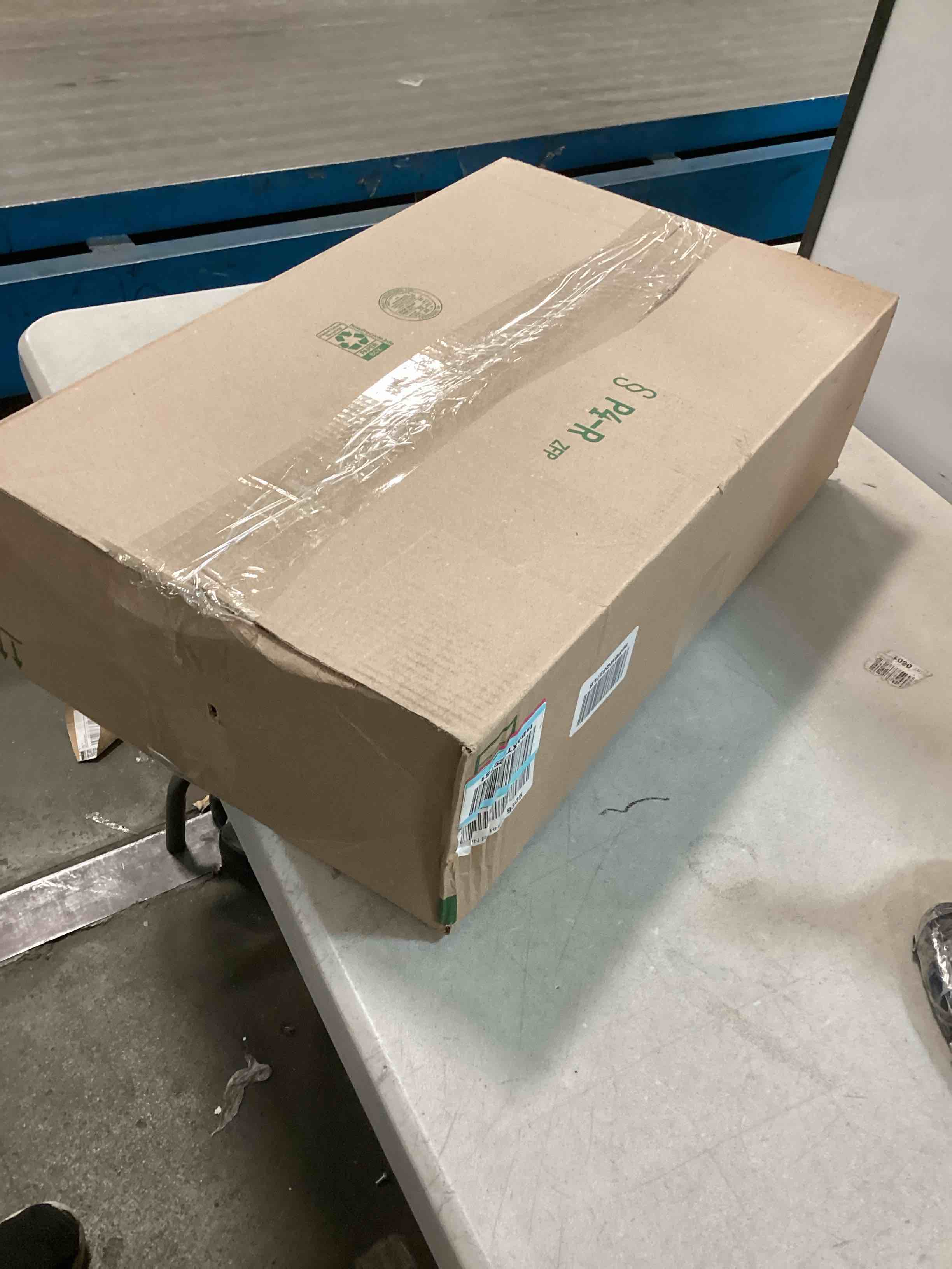 https://s3.amazonaws.com/lotting-images-prod/bidfta/ORG6335281_1712238317223.jpeg