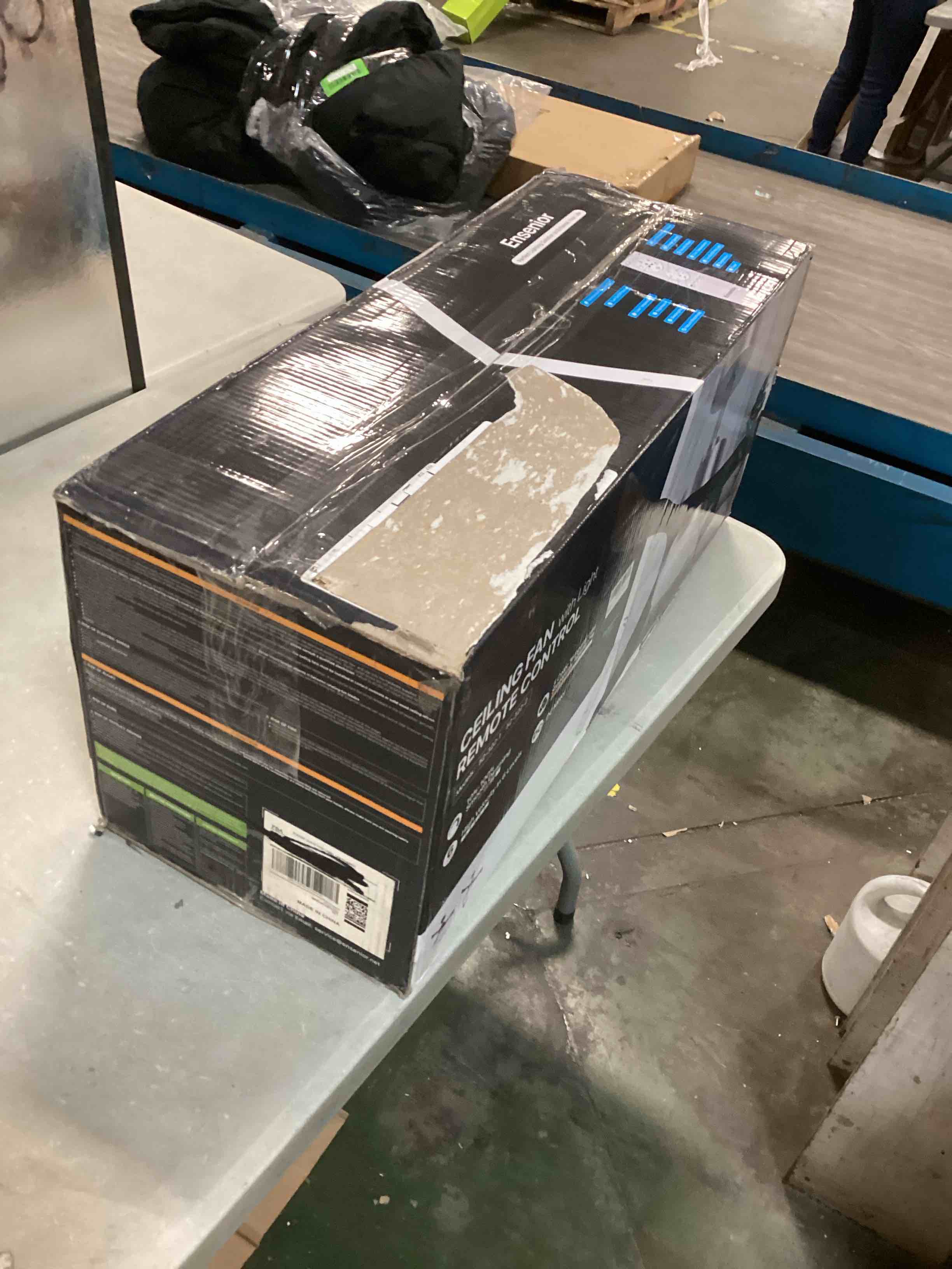 https://s3.amazonaws.com/lotting-images-prod/bidfta/ORG6335571_1712333309463.jpeg