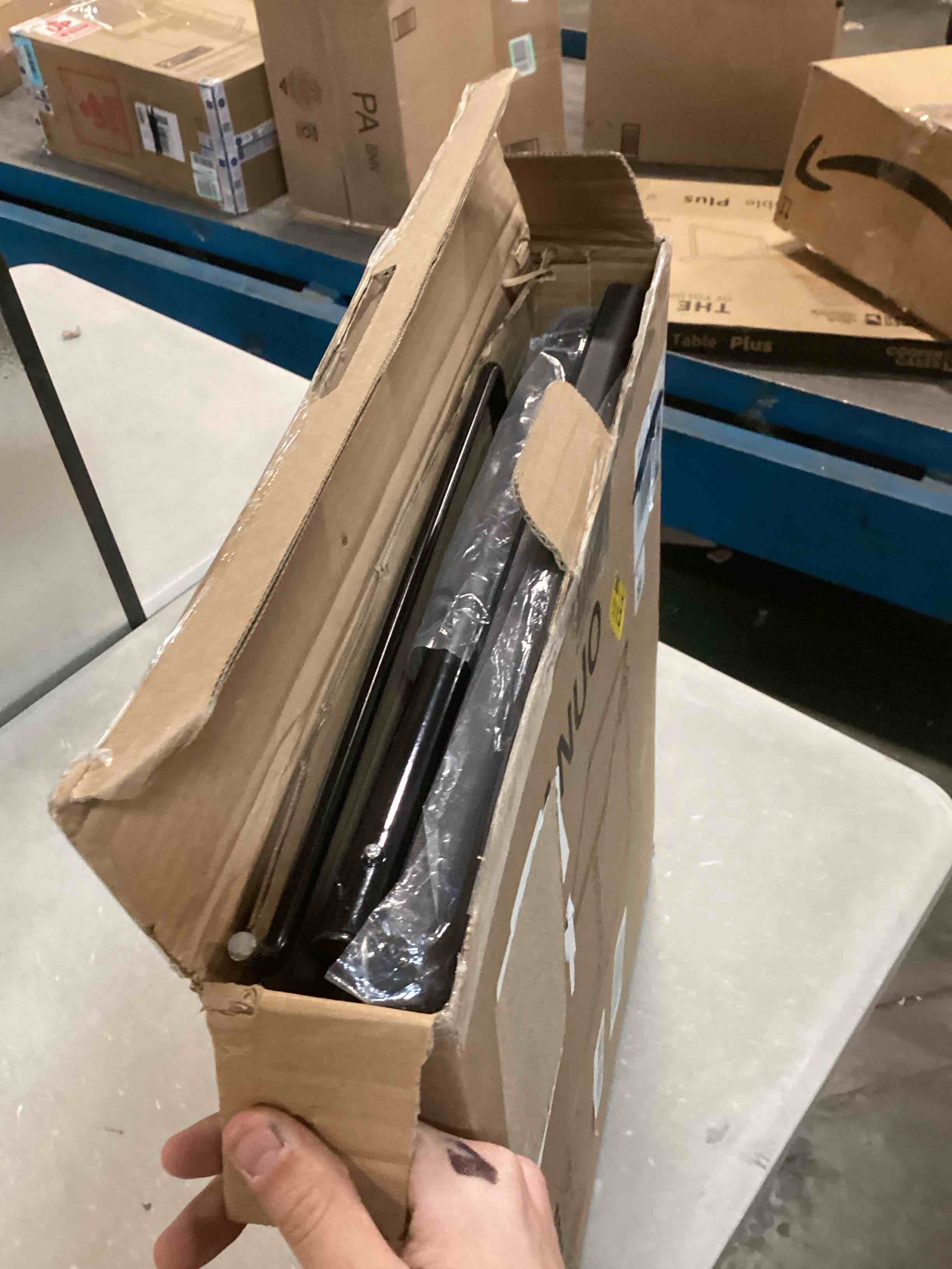https://s3.amazonaws.com/lotting-images-prod/bidfta/ORG6335576_1712333783279.jpeg