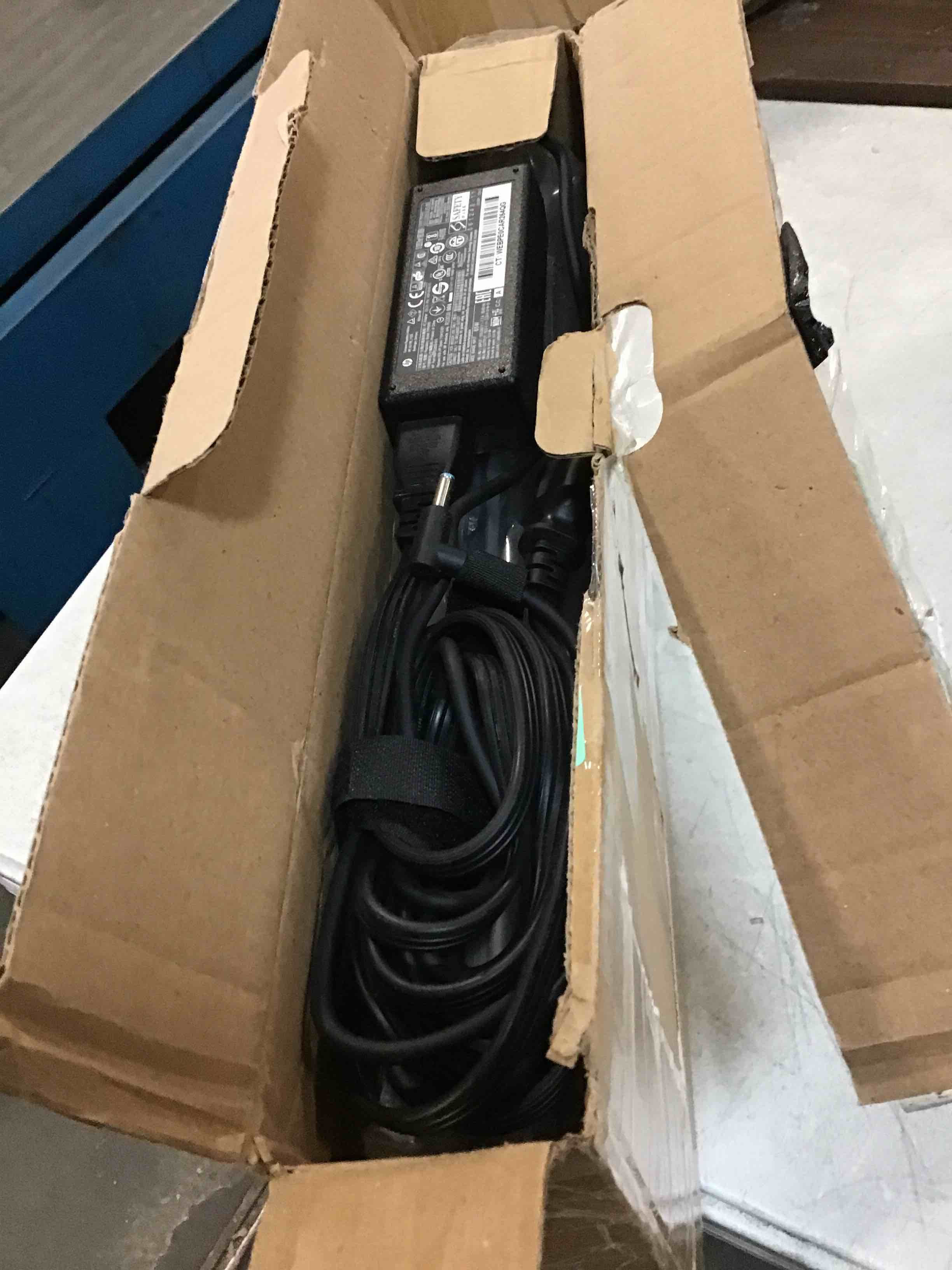 https://s3.amazonaws.com/lotting-images-prod/bidfta/ORG6335682_1712405365417.jpeg