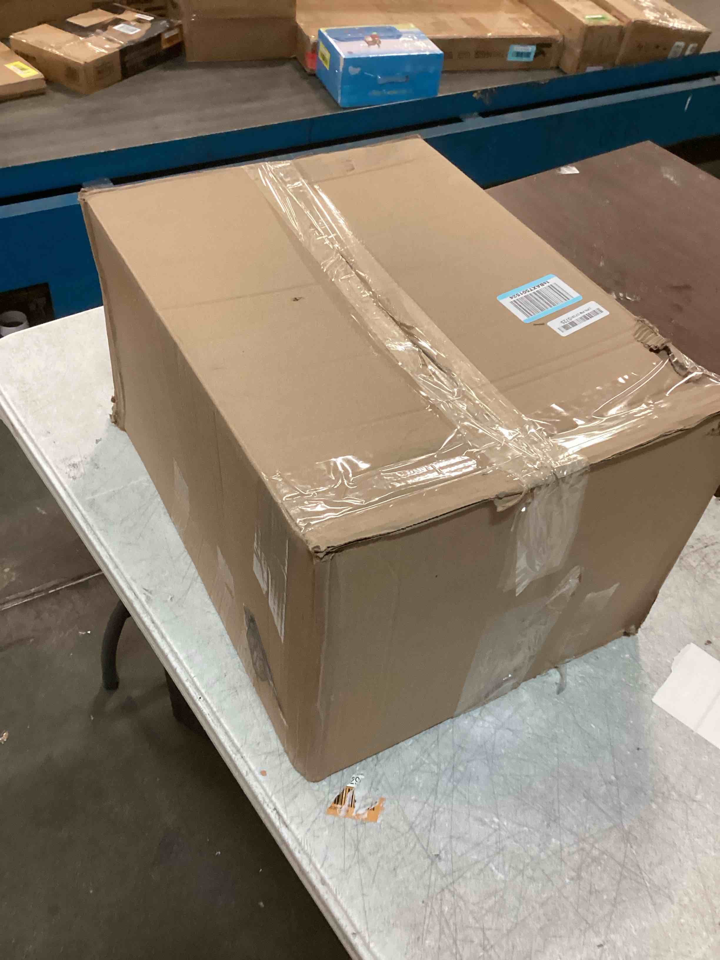 https://s3.amazonaws.com/lotting-images-prod/bidfta/ORG6335860_1712578778670.jpeg