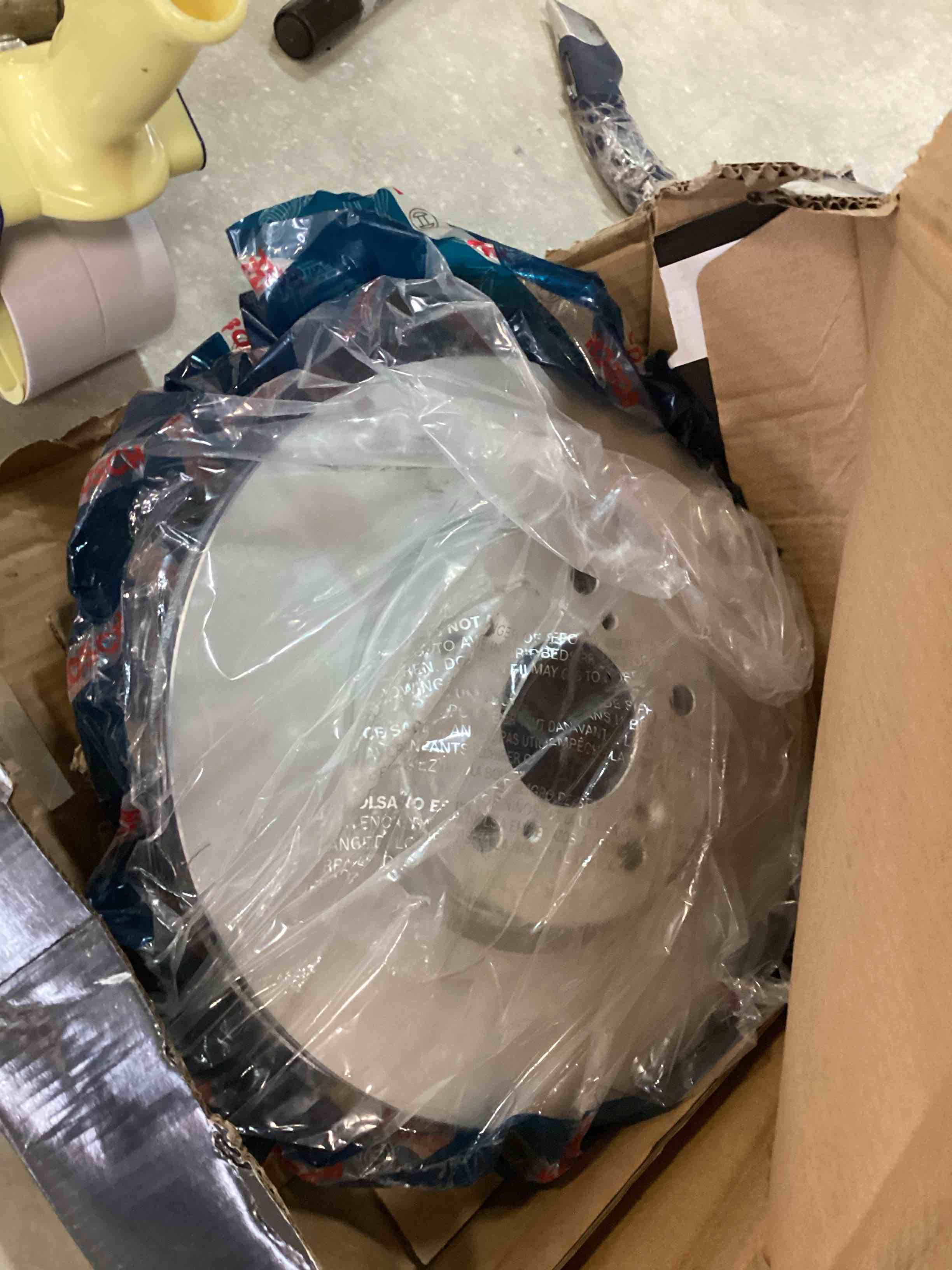 https://s3.amazonaws.com/lotting-images-prod/bidfta/ORG6336262_1712687384939.jpeg