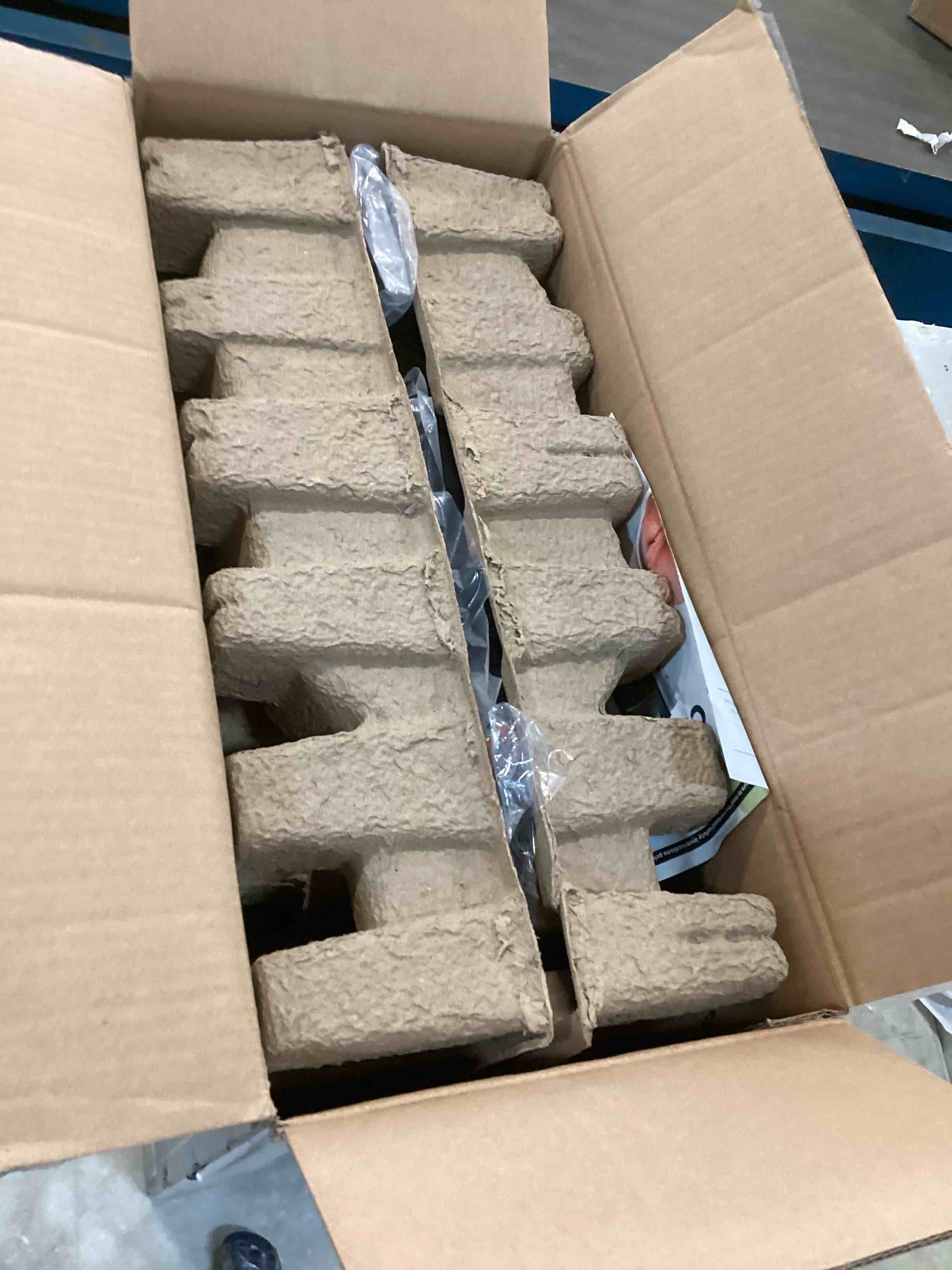 https://s3.amazonaws.com/lotting-images-prod/bidfta/ORG6336294_1712692307497.jpeg