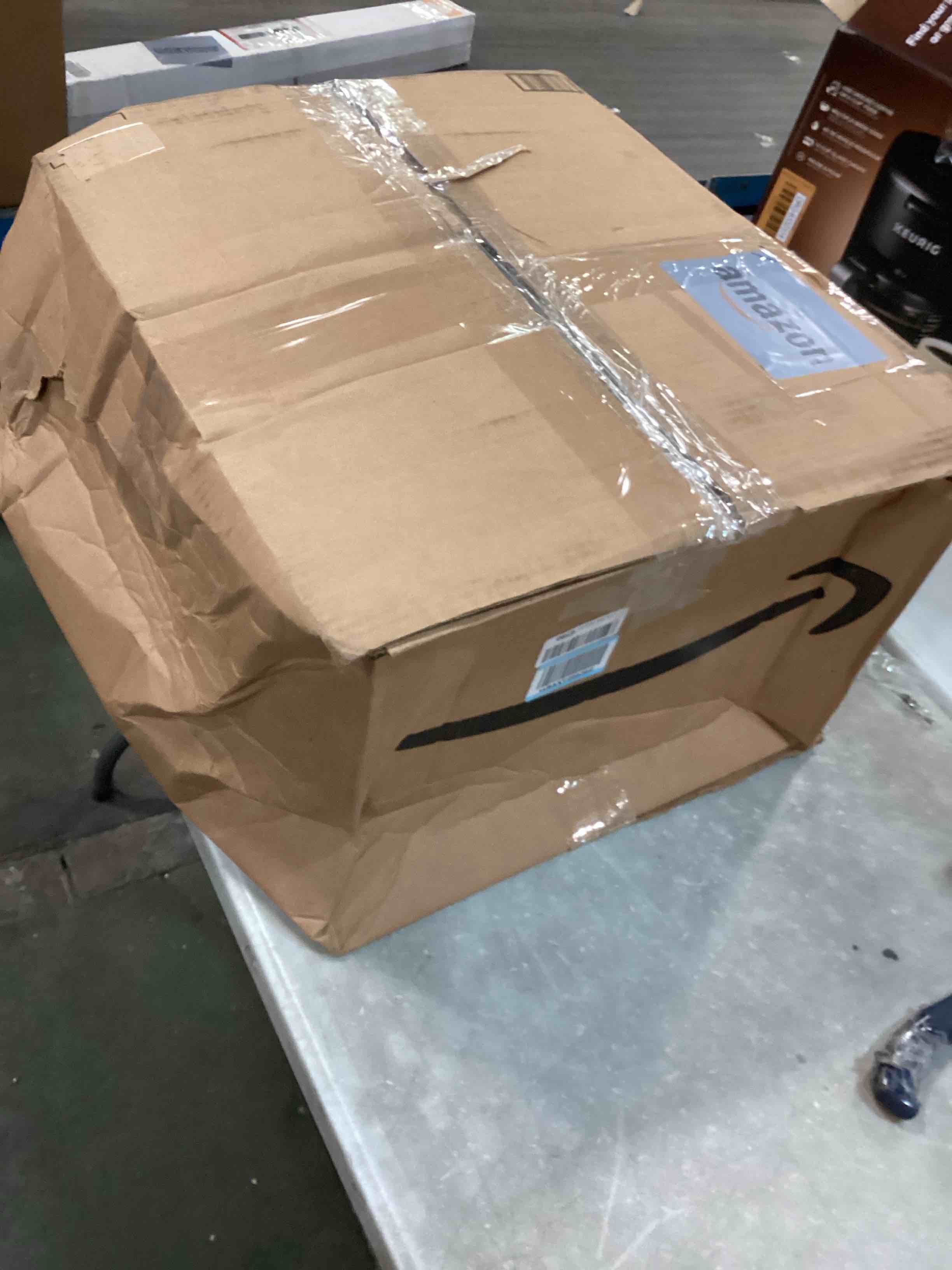 https://s3.amazonaws.com/lotting-images-prod/bidfta/ORG6336351_1712754496147.jpeg