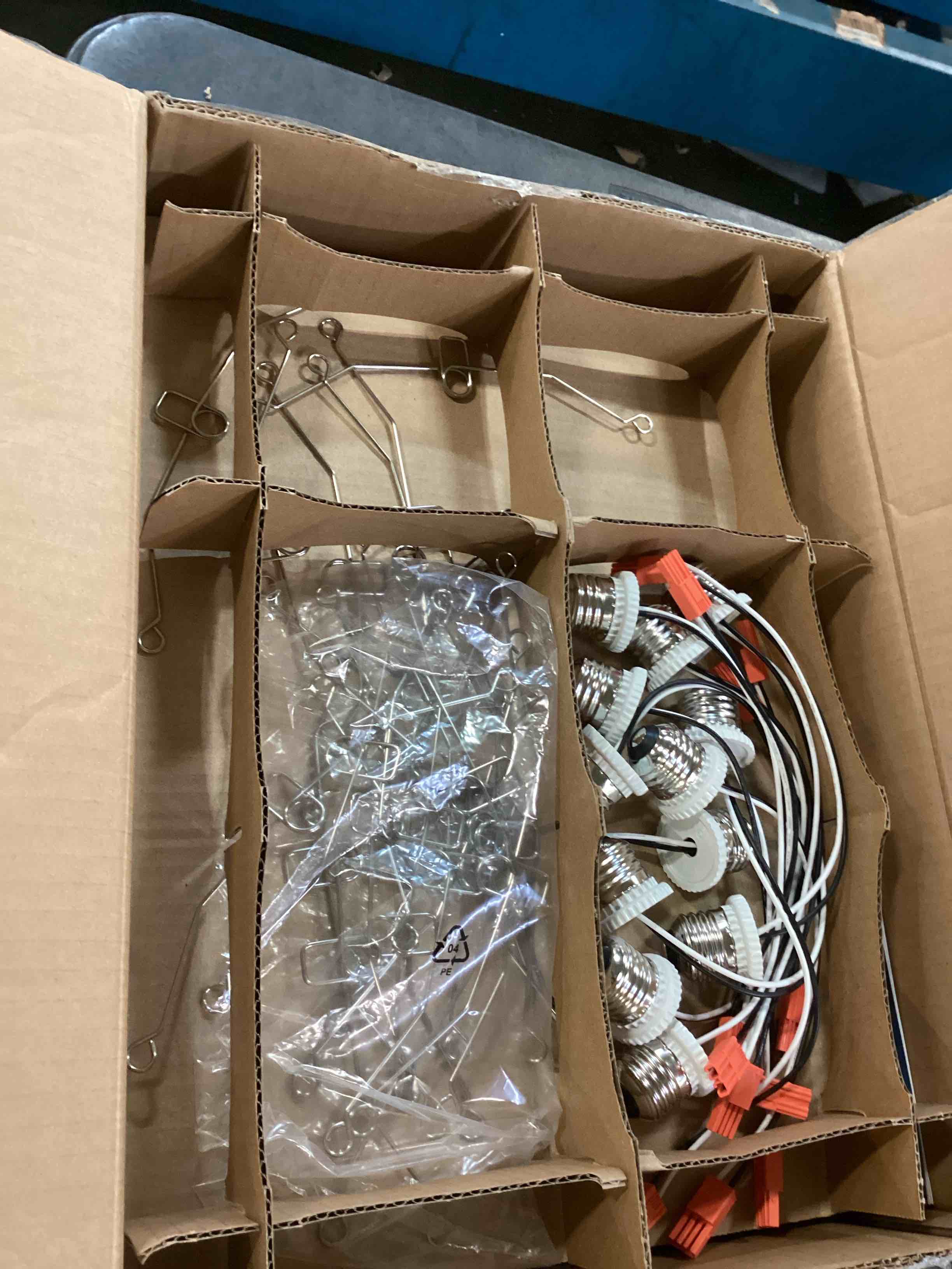 https://s3.amazonaws.com/lotting-images-prod/bidfta/ORG6336657_1712175126500.jpeg