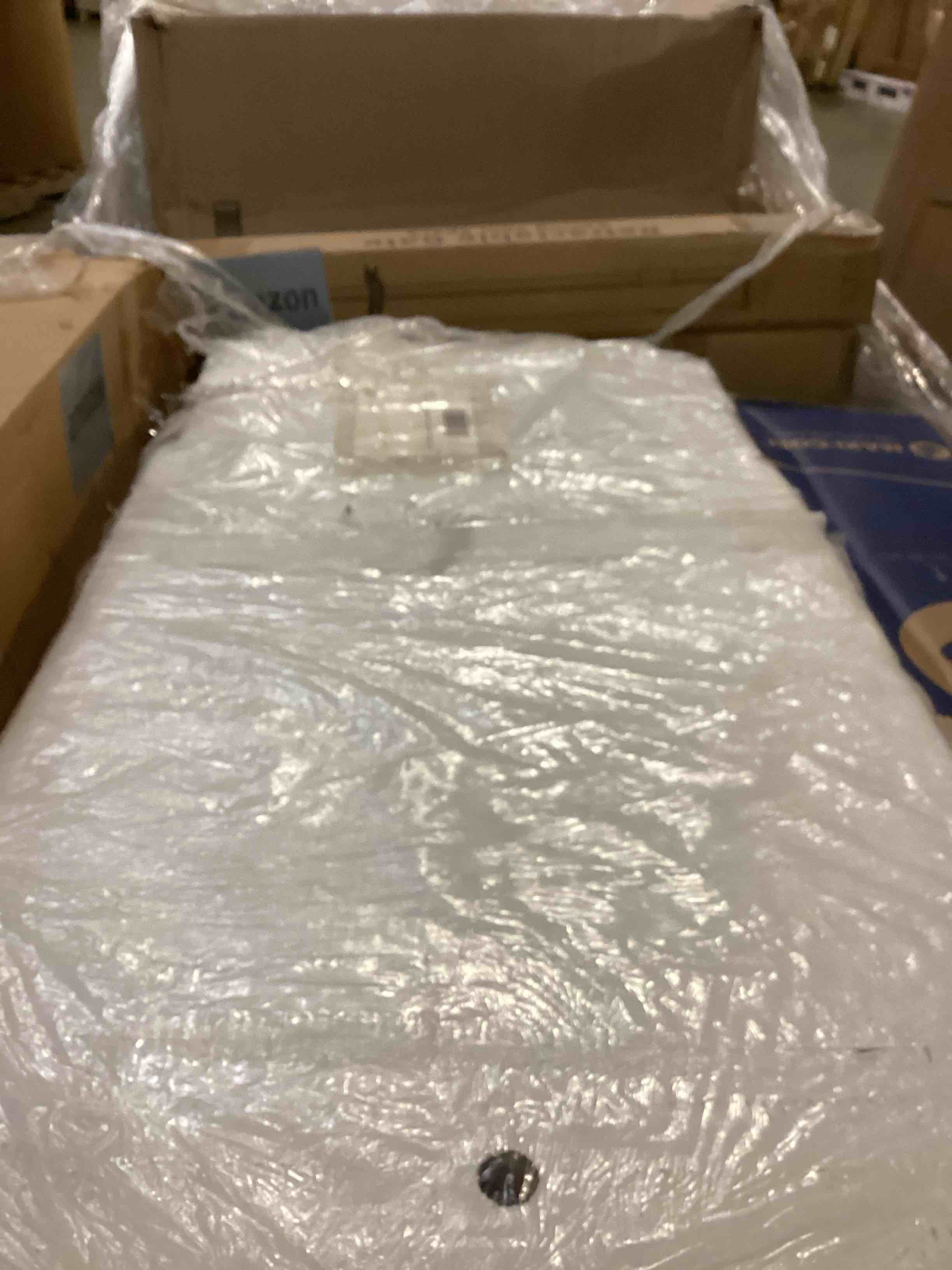 https://s3.amazonaws.com/lotting-images-prod/bidfta/ORG6336820_1712247295600.jpeg