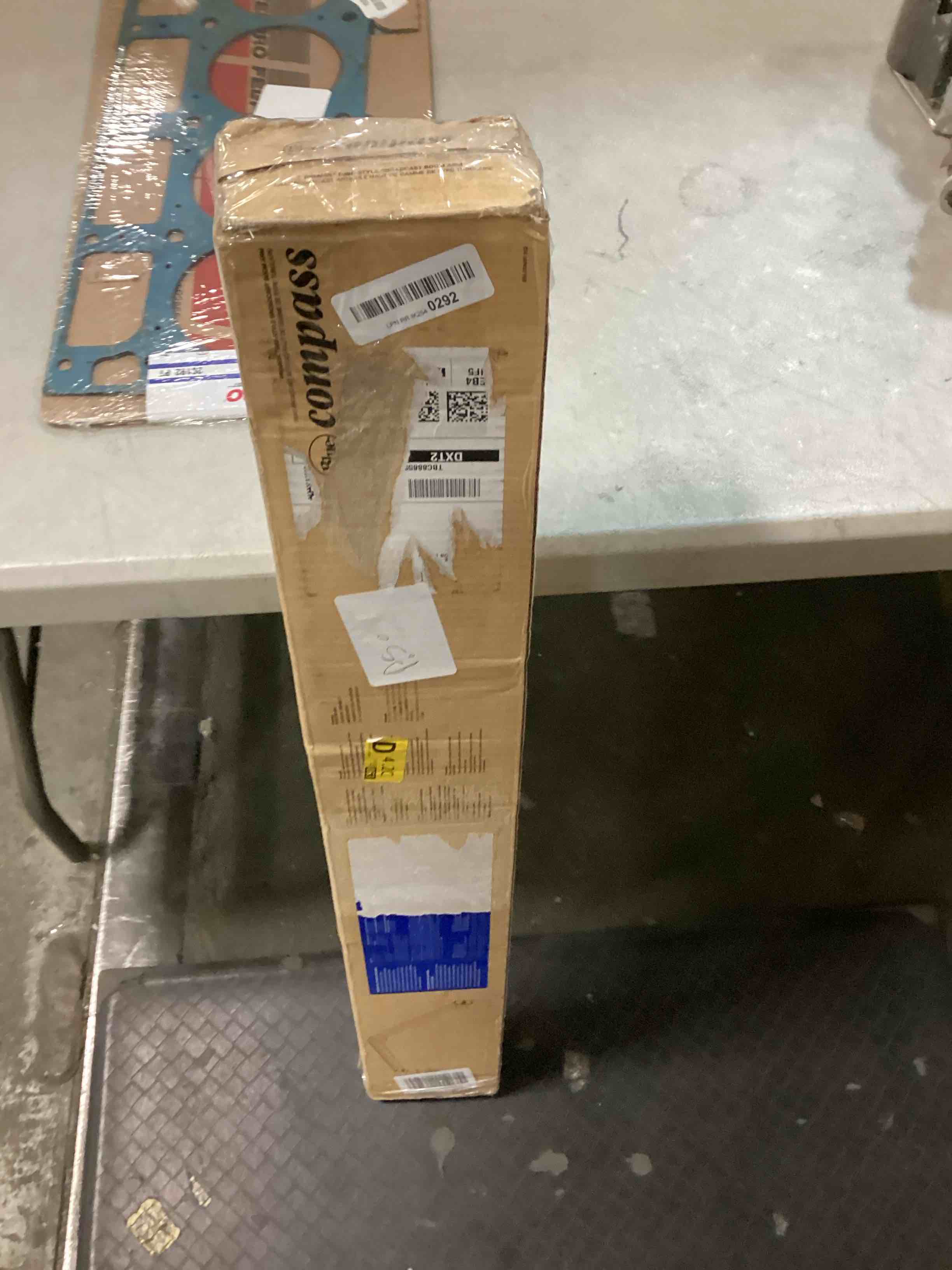 https://s3.amazonaws.com/lotting-images-prod/bidfta/ORG6337667_1712750091858.jpeg