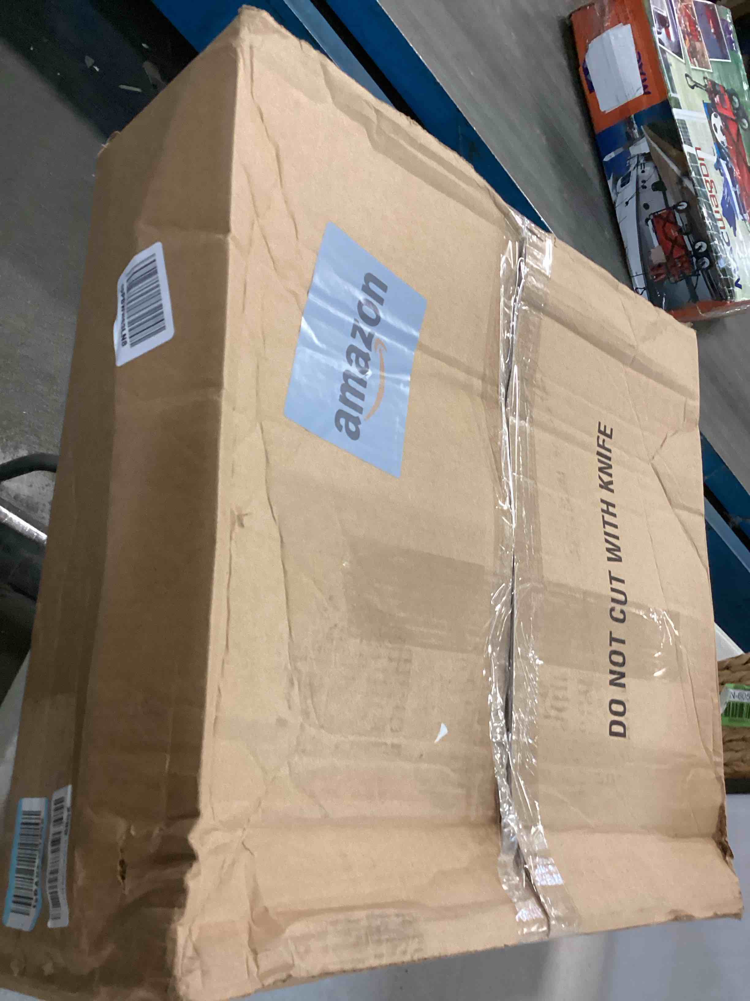 https://s3.amazonaws.com/lotting-images-prod/bidfta/ORG6337877_1712763994766.jpeg