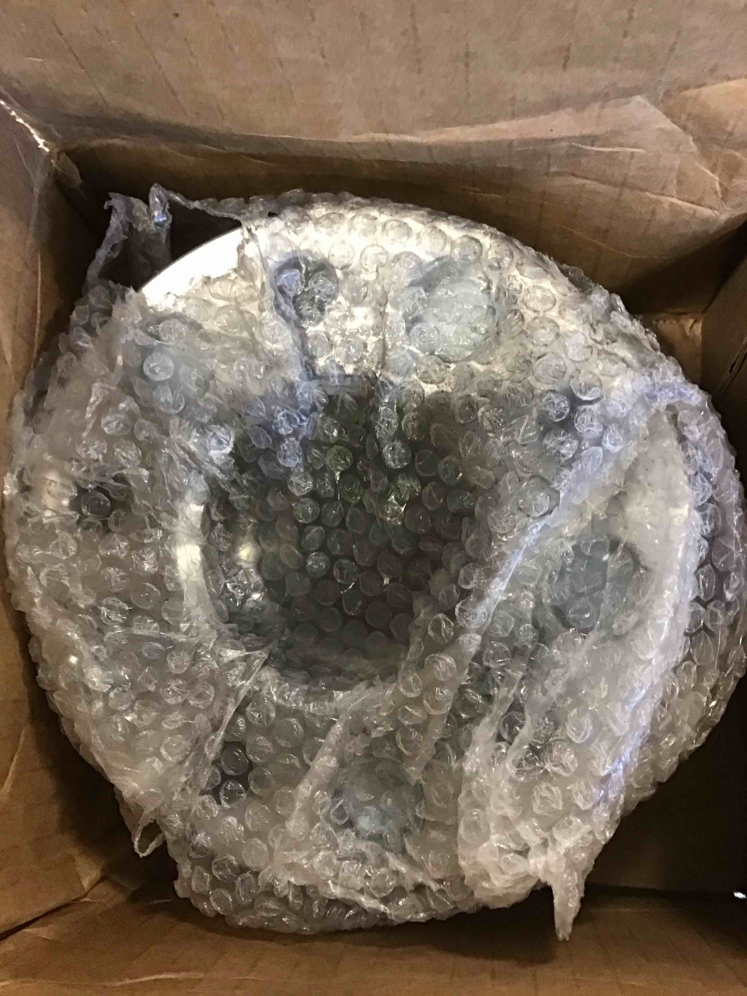 https://s3.amazonaws.com/lotting-images-prod/bidfta/ORG6338978_1713468245131.jpeg