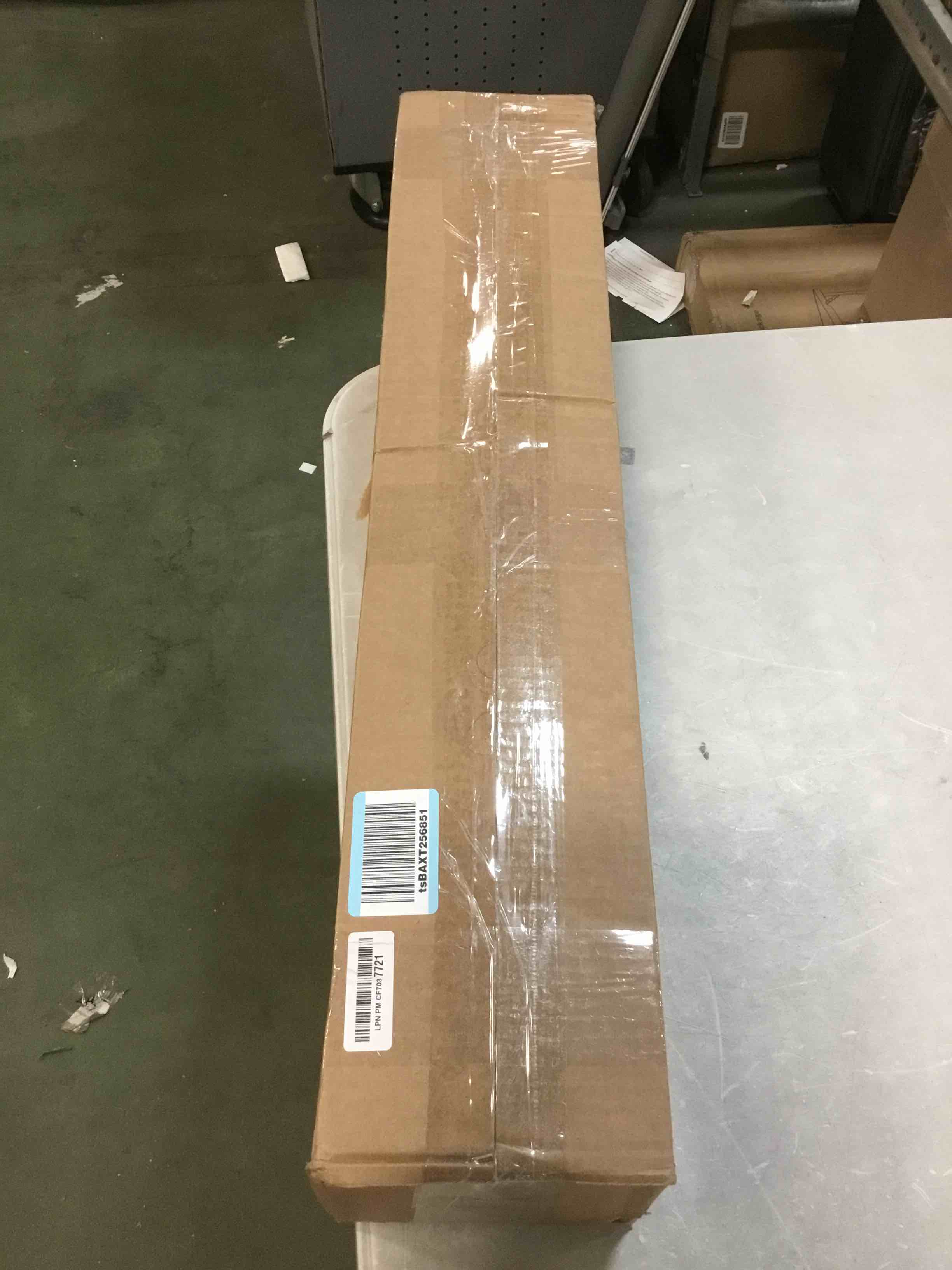 https://s3.amazonaws.com/lotting-images-prod/bidfta/ORG6340081_1712578113632.jpeg