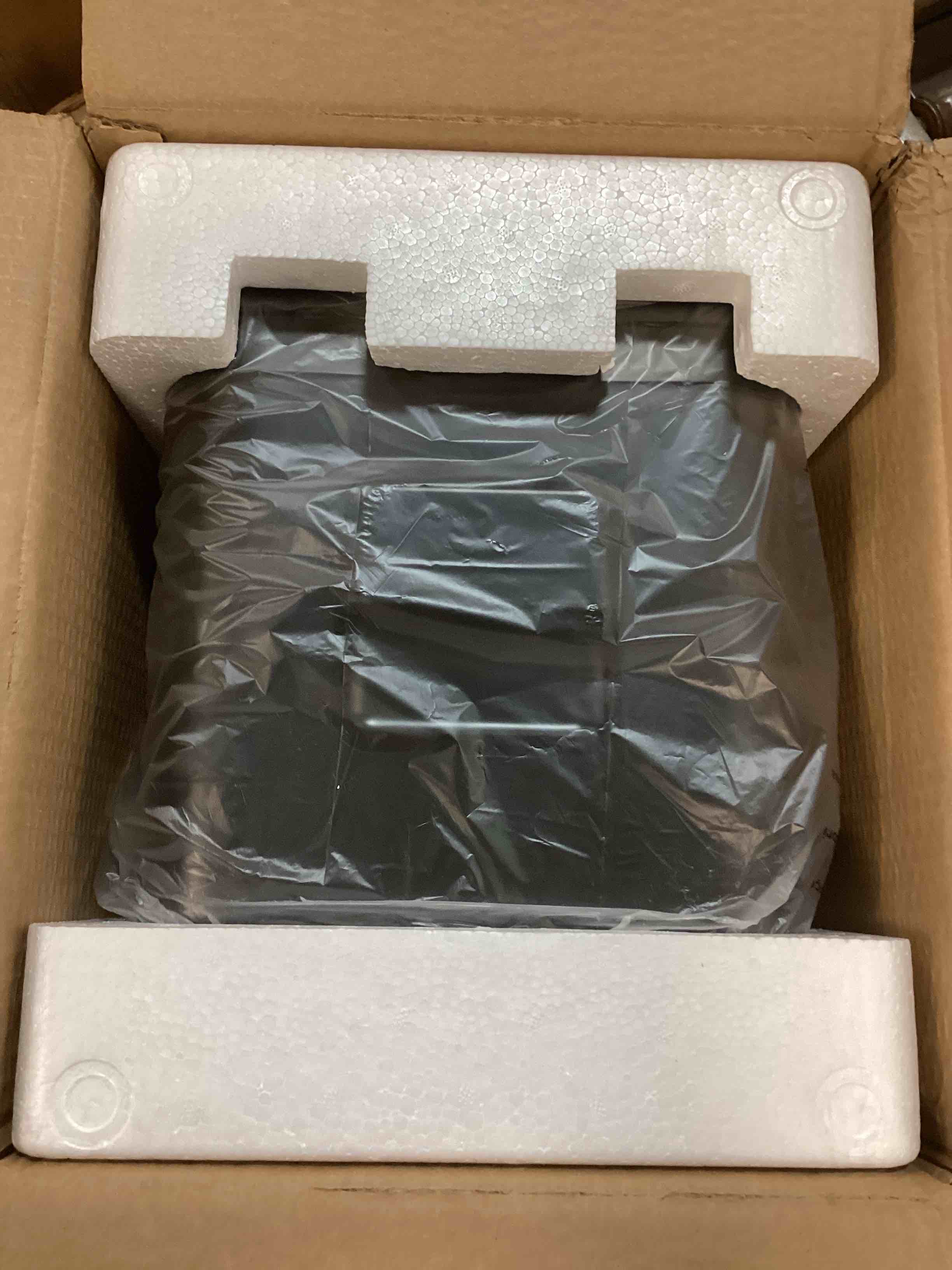 https://s3.amazonaws.com/lotting-images-prod/bidfta/ORG6340178_1712598488695.jpeg