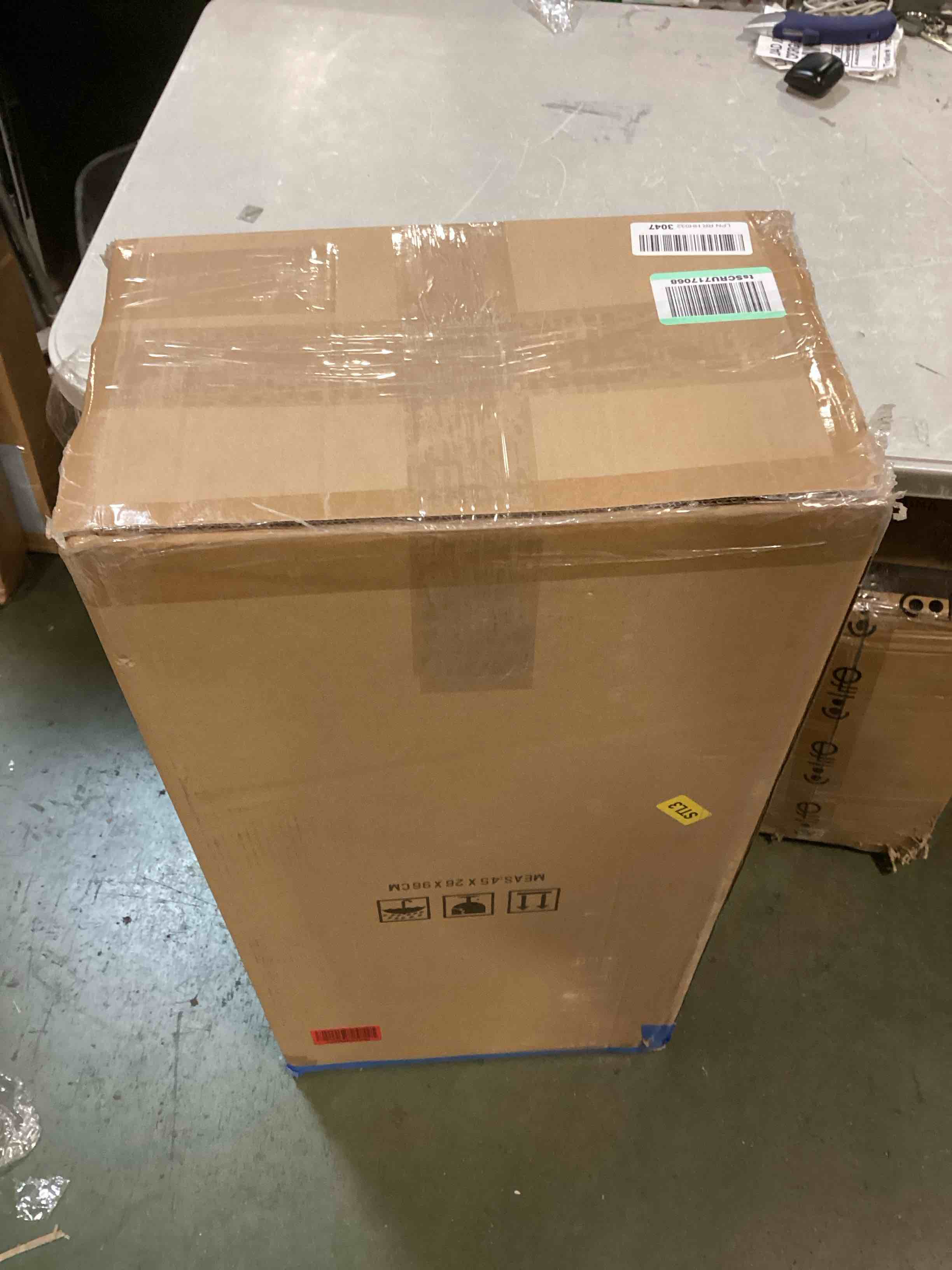 https://s3.amazonaws.com/lotting-images-prod/bidfta/ORG6340587_1712779019886.jpeg