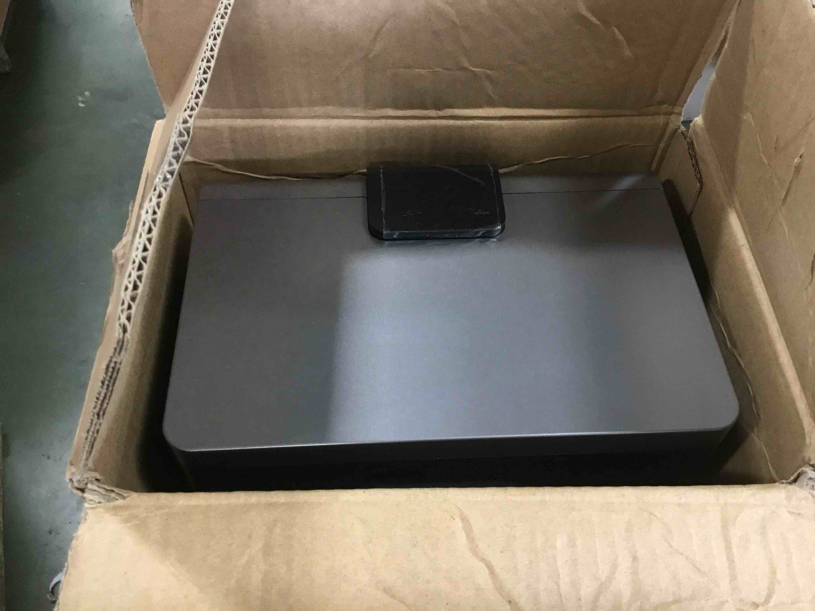 https://s3.amazonaws.com/lotting-images-prod/bidfta/ORG6341140_1712332566489.jpeg