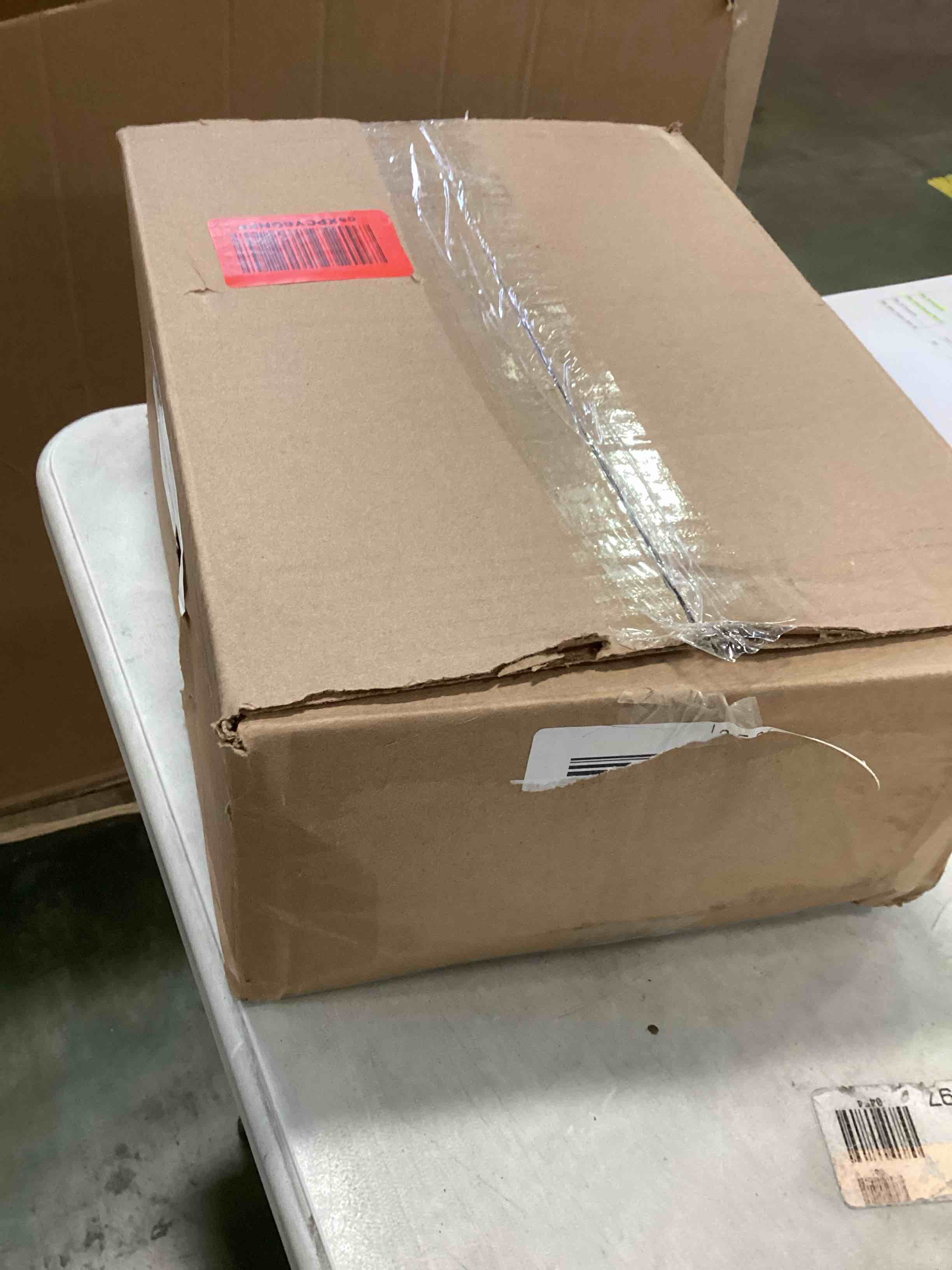 https://s3.amazonaws.com/lotting-images-prod/bidfta/ORG6342963_1712936671610.jpeg