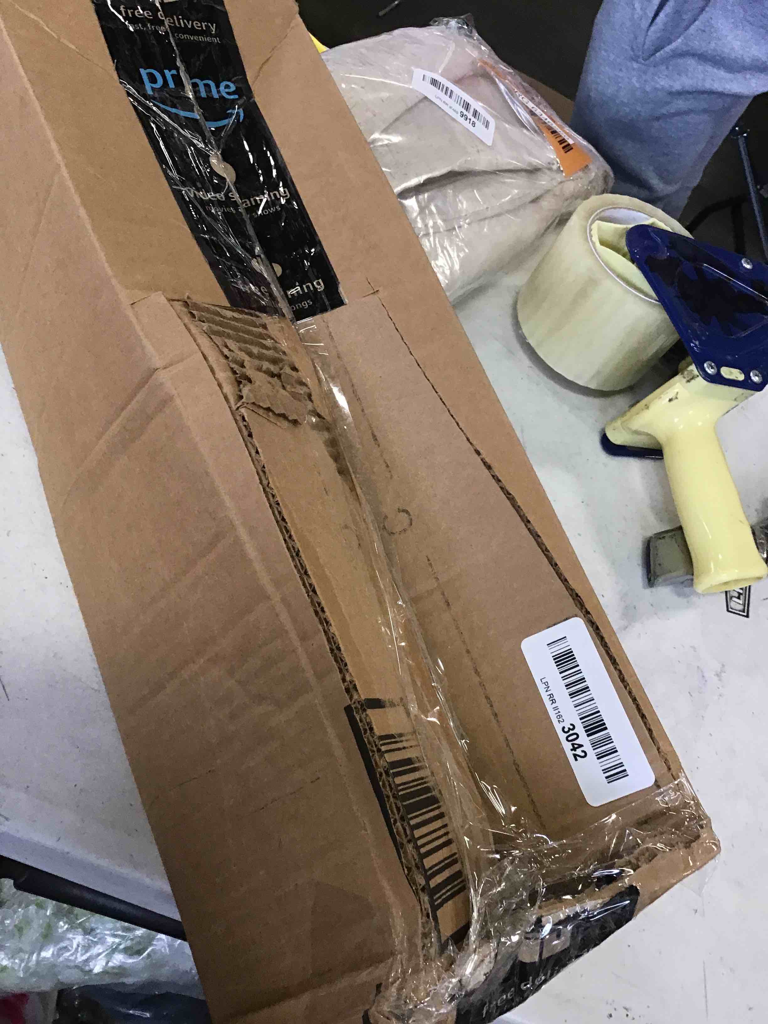https://s3.amazonaws.com/lotting-images-prod/bidfta/ORG6346303_1712243564673.jpeg