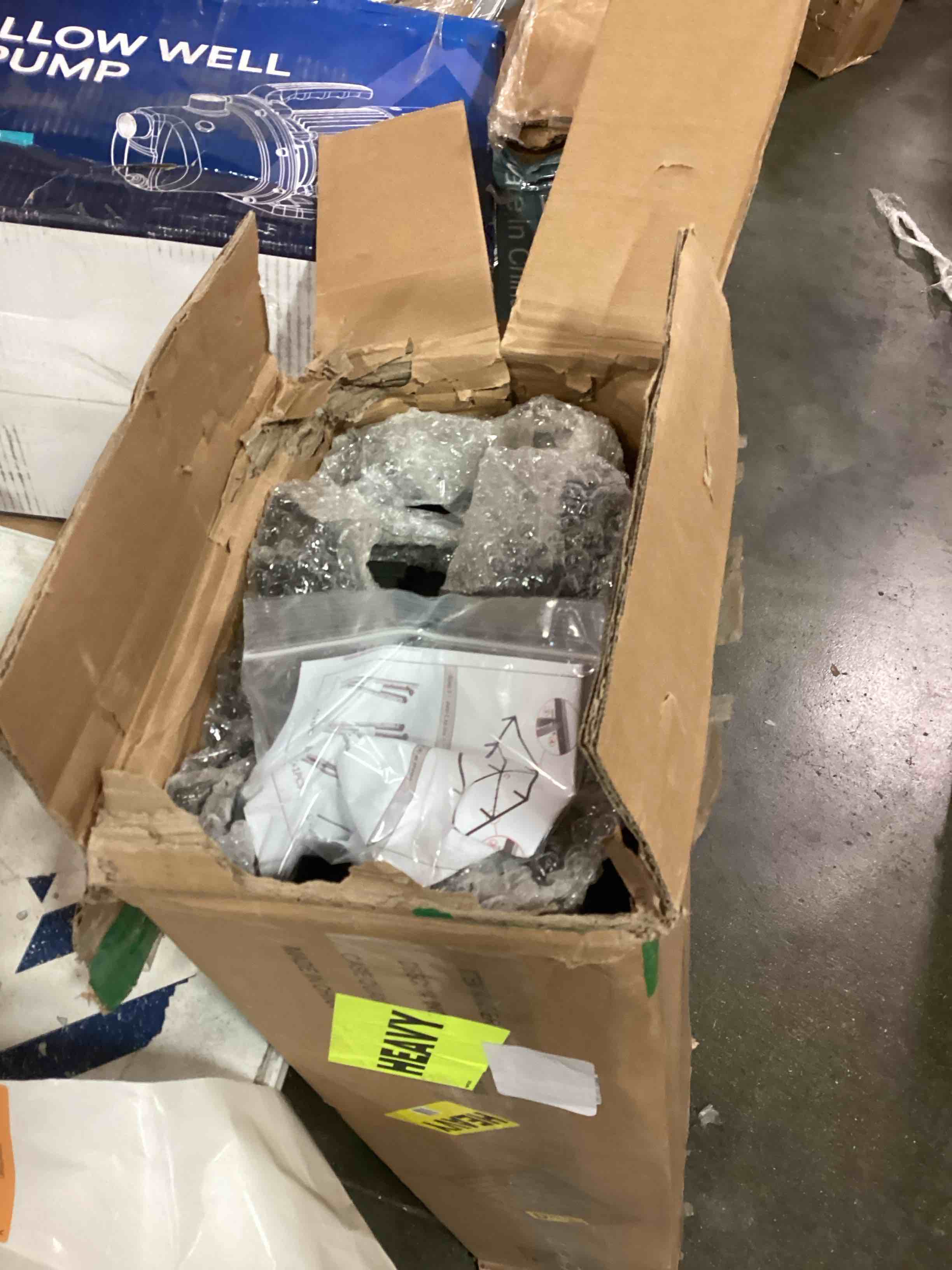 https://s3.amazonaws.com/lotting-images-prod/bidfta/ORG6348068_1712082253600.jpeg