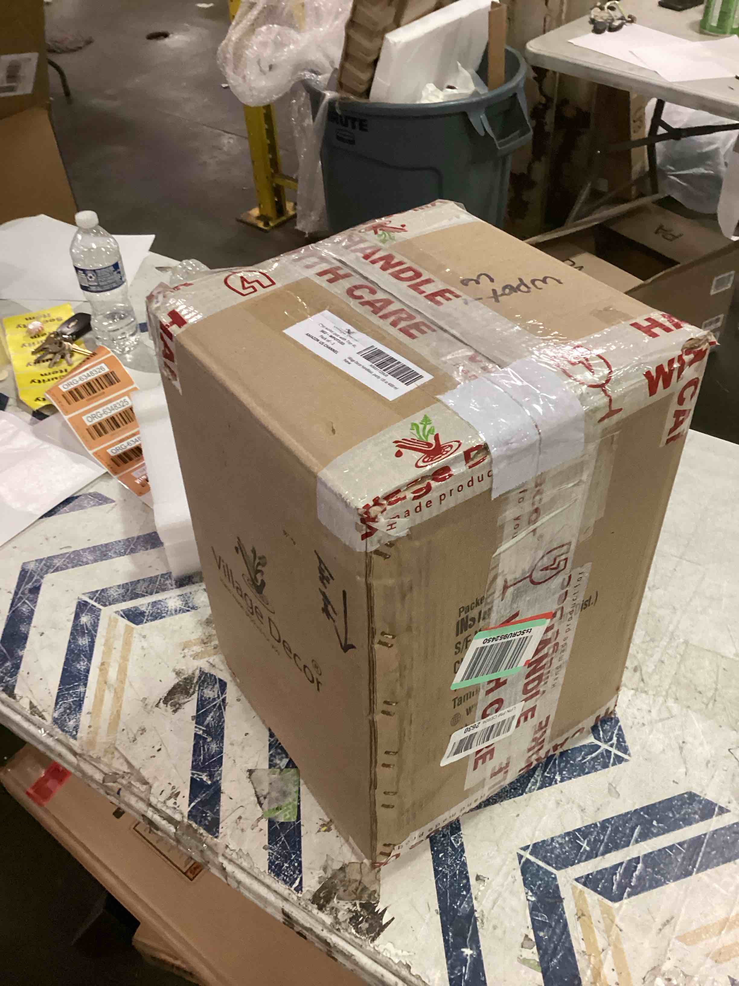 https://s3.amazonaws.com/lotting-images-prod/bidfta/ORG6348323_1712332039457.jpeg