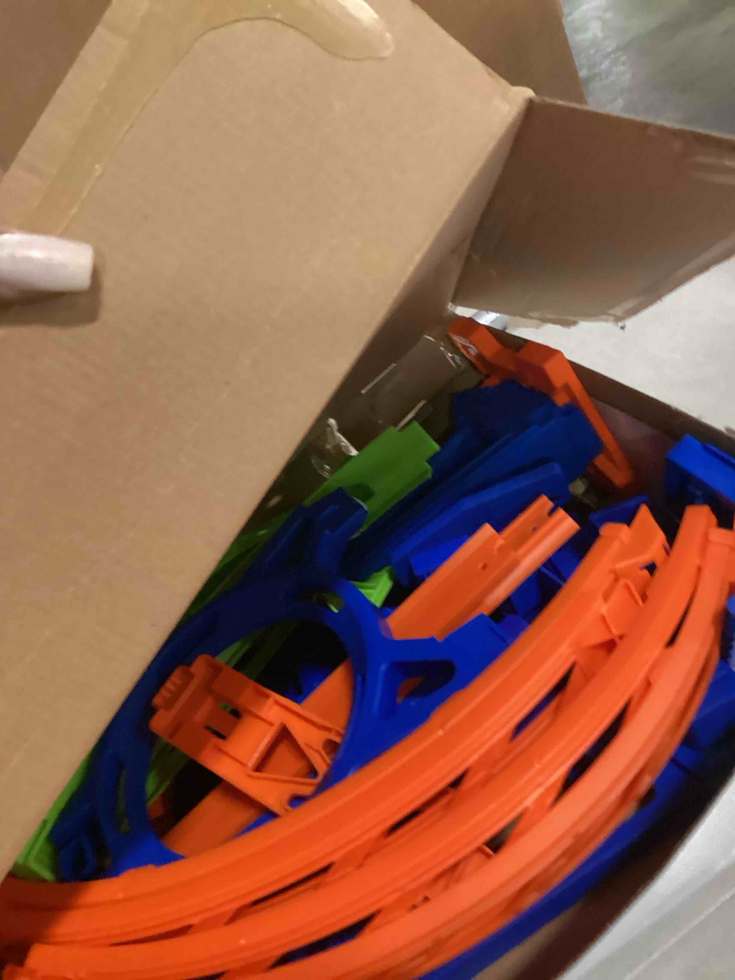 https://s3.amazonaws.com/lotting-images-prod/bidfta/ORG6352555_1713876444403.jpeg
