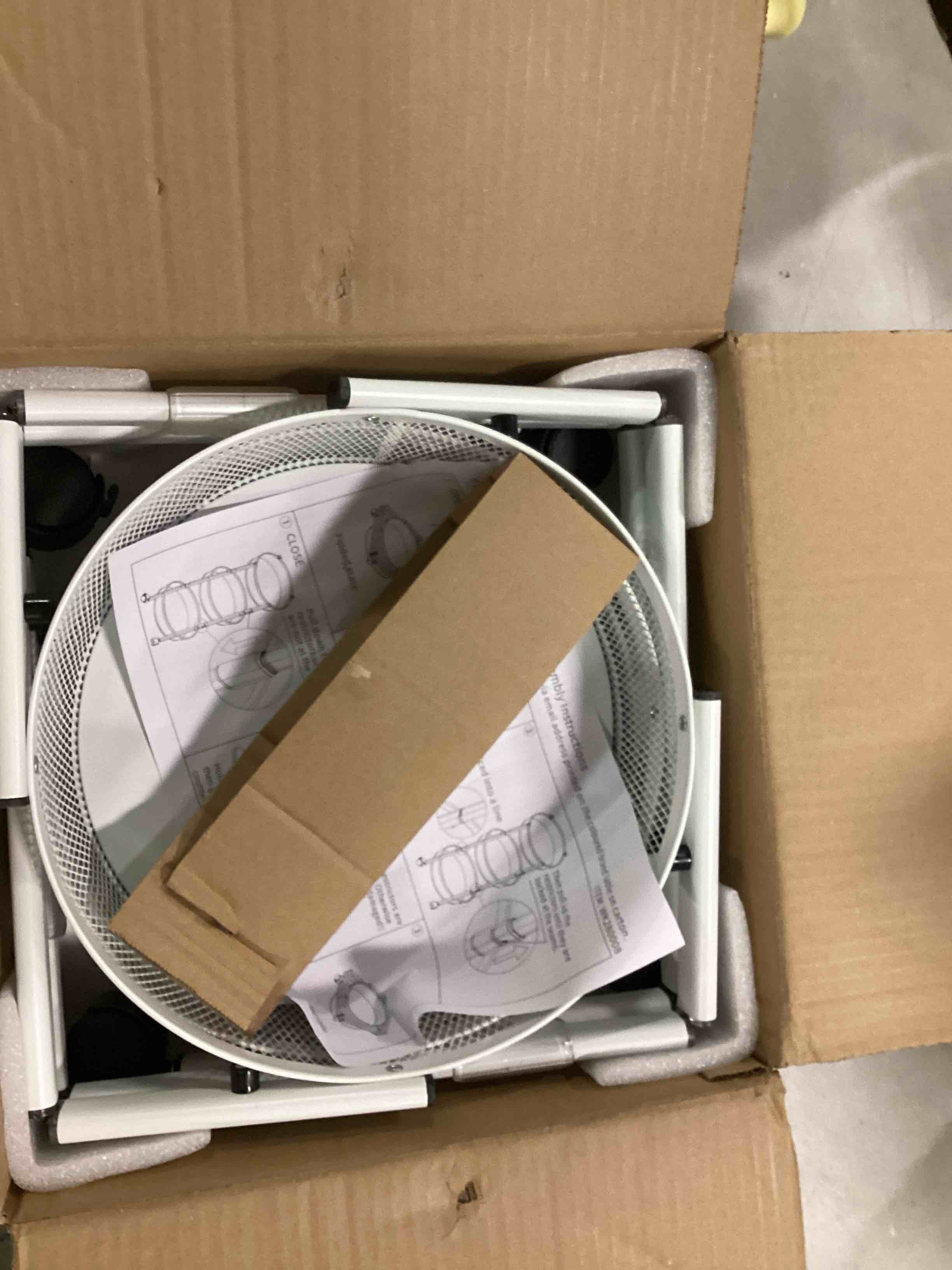 https://s3.amazonaws.com/lotting-images-prod/bidfta/ORG6352620_1713883086152.jpeg