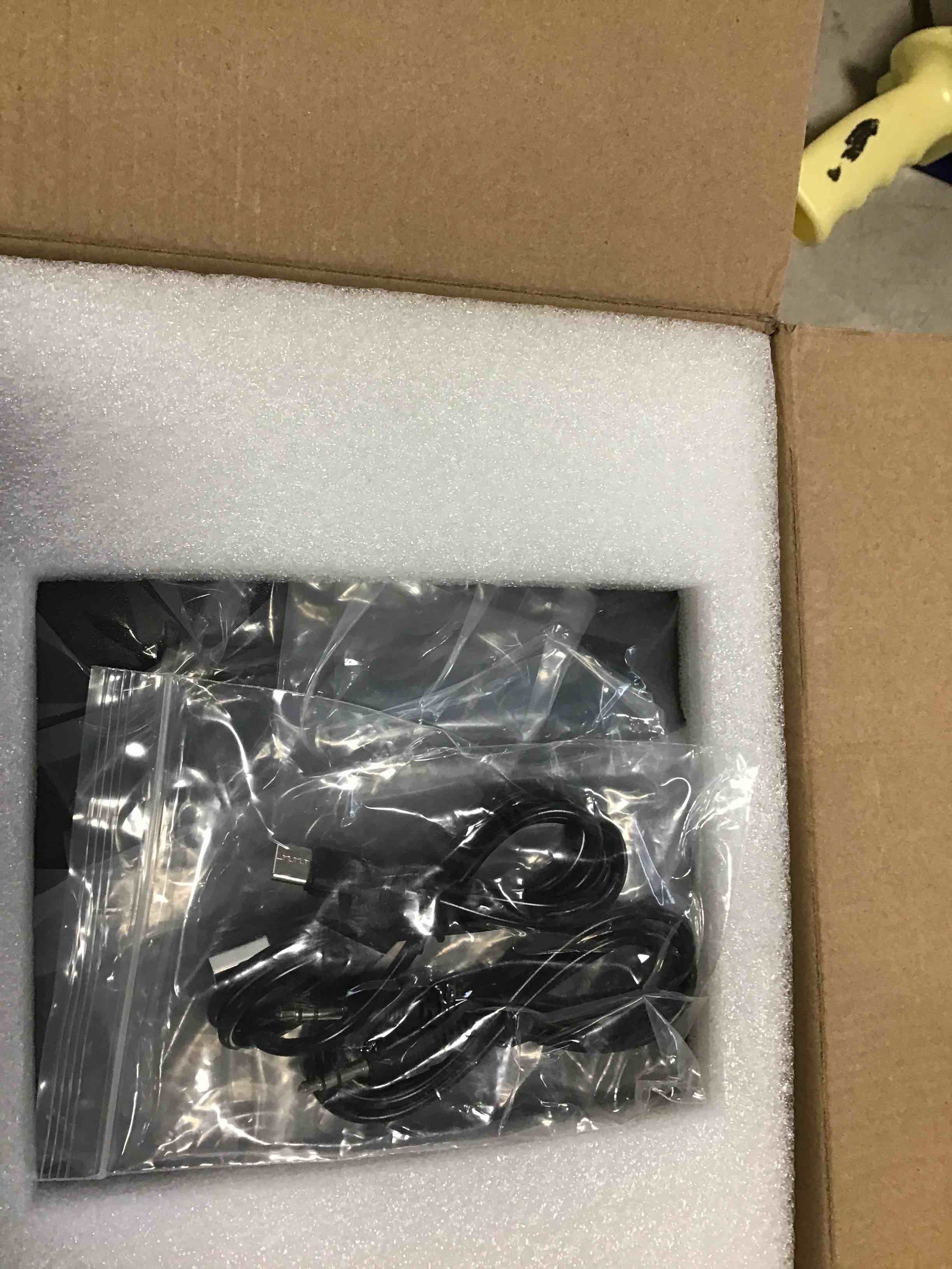https://s3.amazonaws.com/lotting-images-prod/bidfta/ORG6353384_1712767390720.jpeg