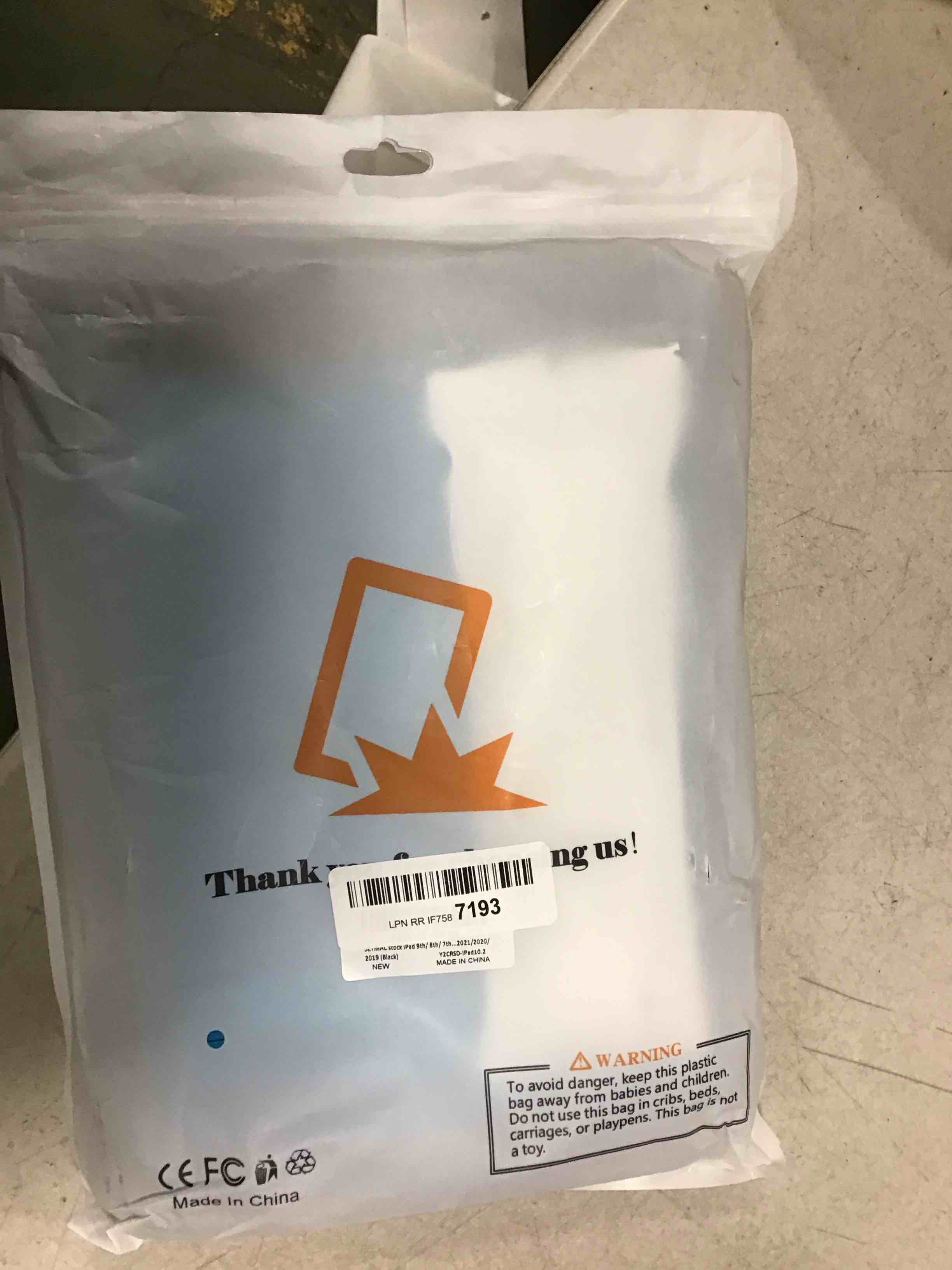 https://s3.amazonaws.com/lotting-images-prod/bidfta/ORG6353560_1712840489403.jpeg