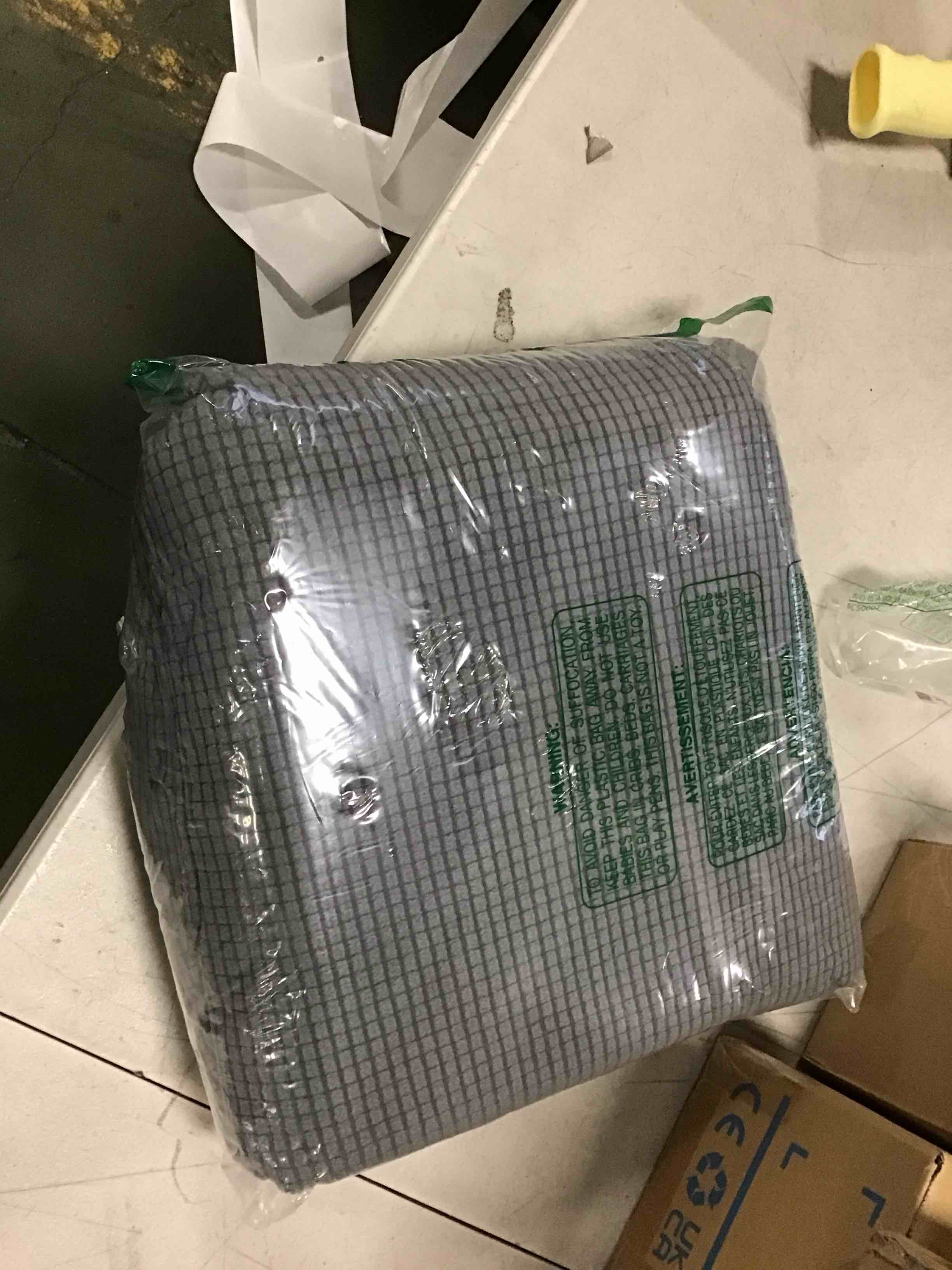https://s3.amazonaws.com/lotting-images-prod/bidfta/ORG6353564_1712840670795.jpeg
