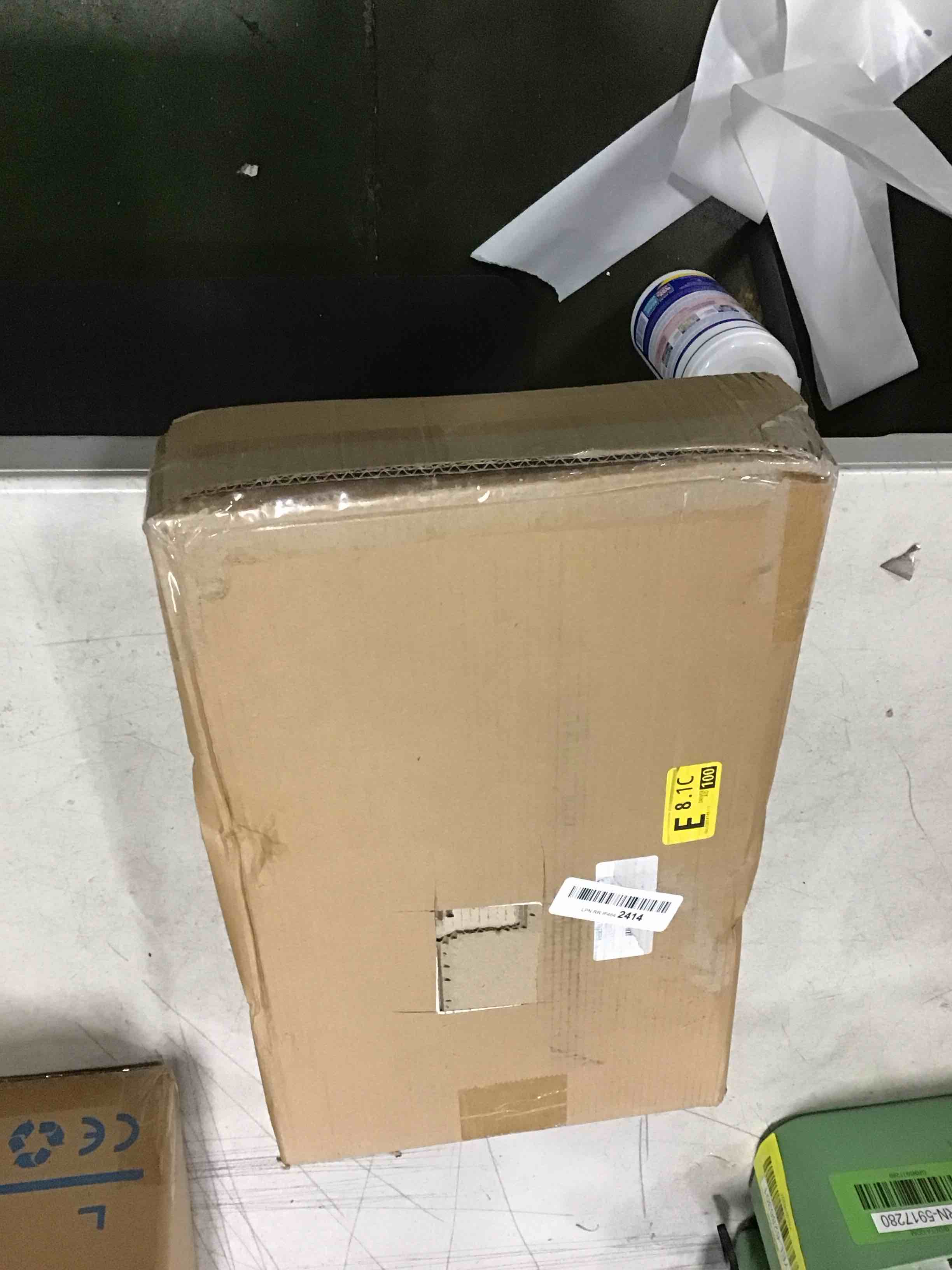https://s3.amazonaws.com/lotting-images-prod/bidfta/ORG6353567_1712840850681.jpeg