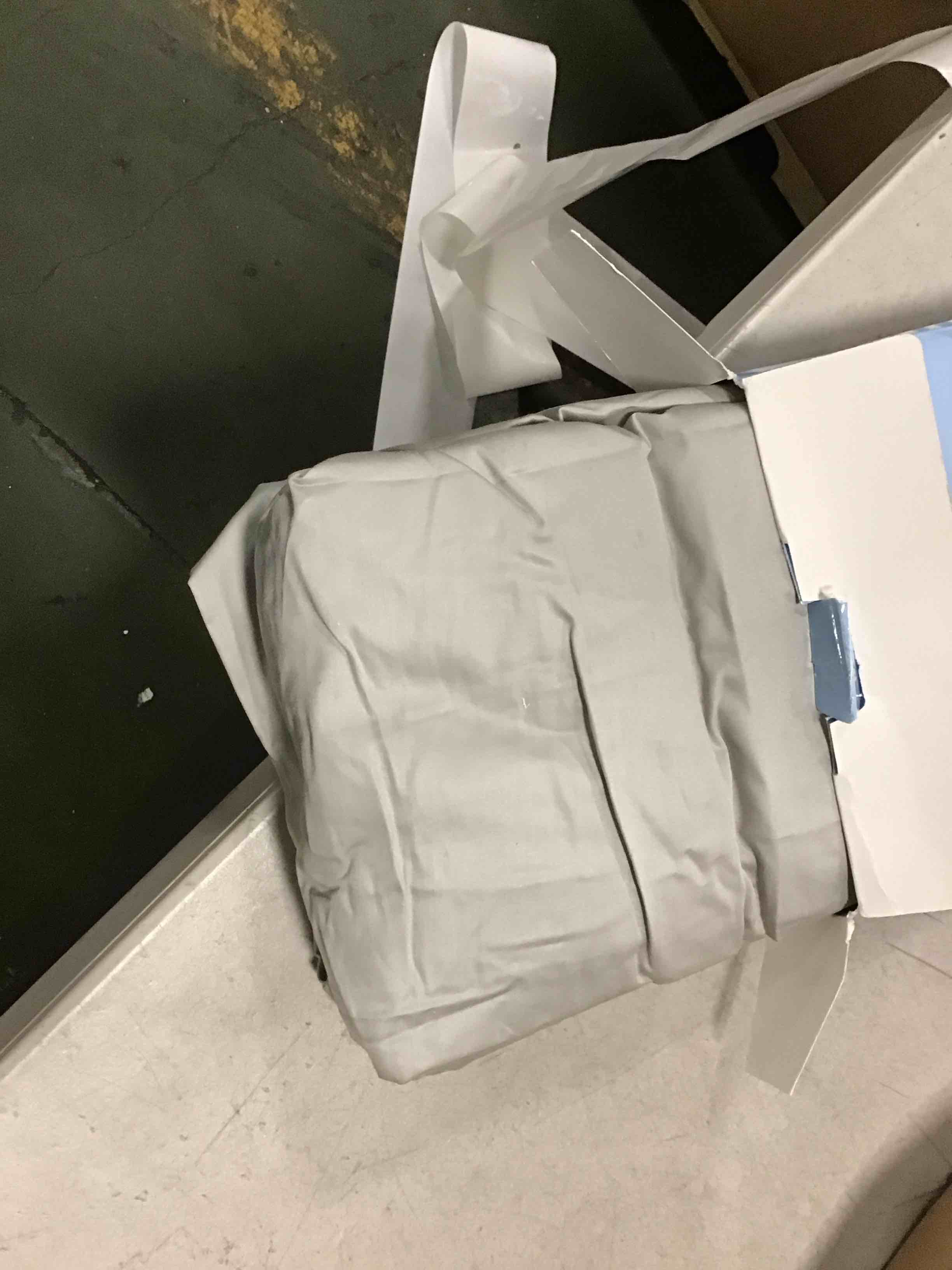 https://s3.amazonaws.com/lotting-images-prod/bidfta/ORG6353570_1712841319365.jpeg