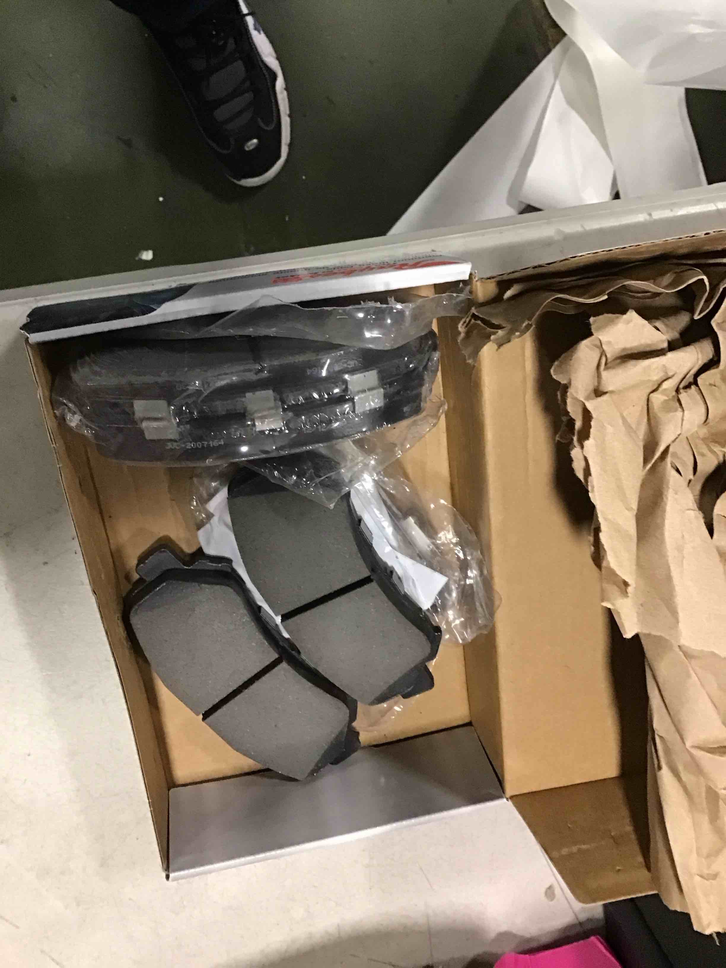 https://s3.amazonaws.com/lotting-images-prod/bidfta/ORG6353572_1712841459666.jpeg