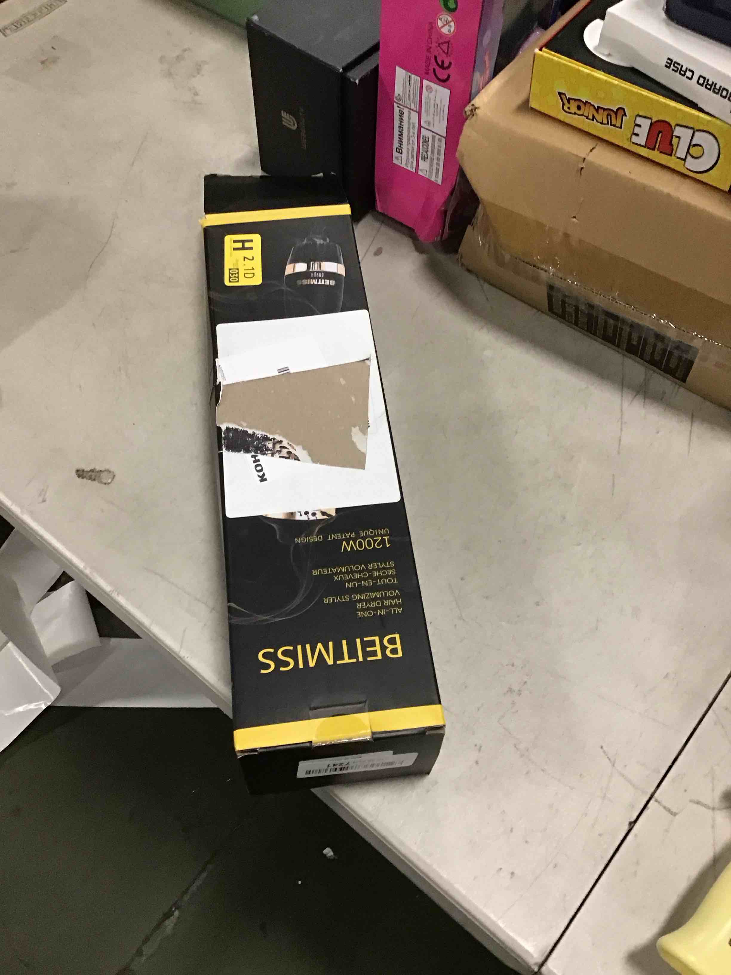 https://s3.amazonaws.com/lotting-images-prod/bidfta/ORG6353577_1712841739232.jpeg