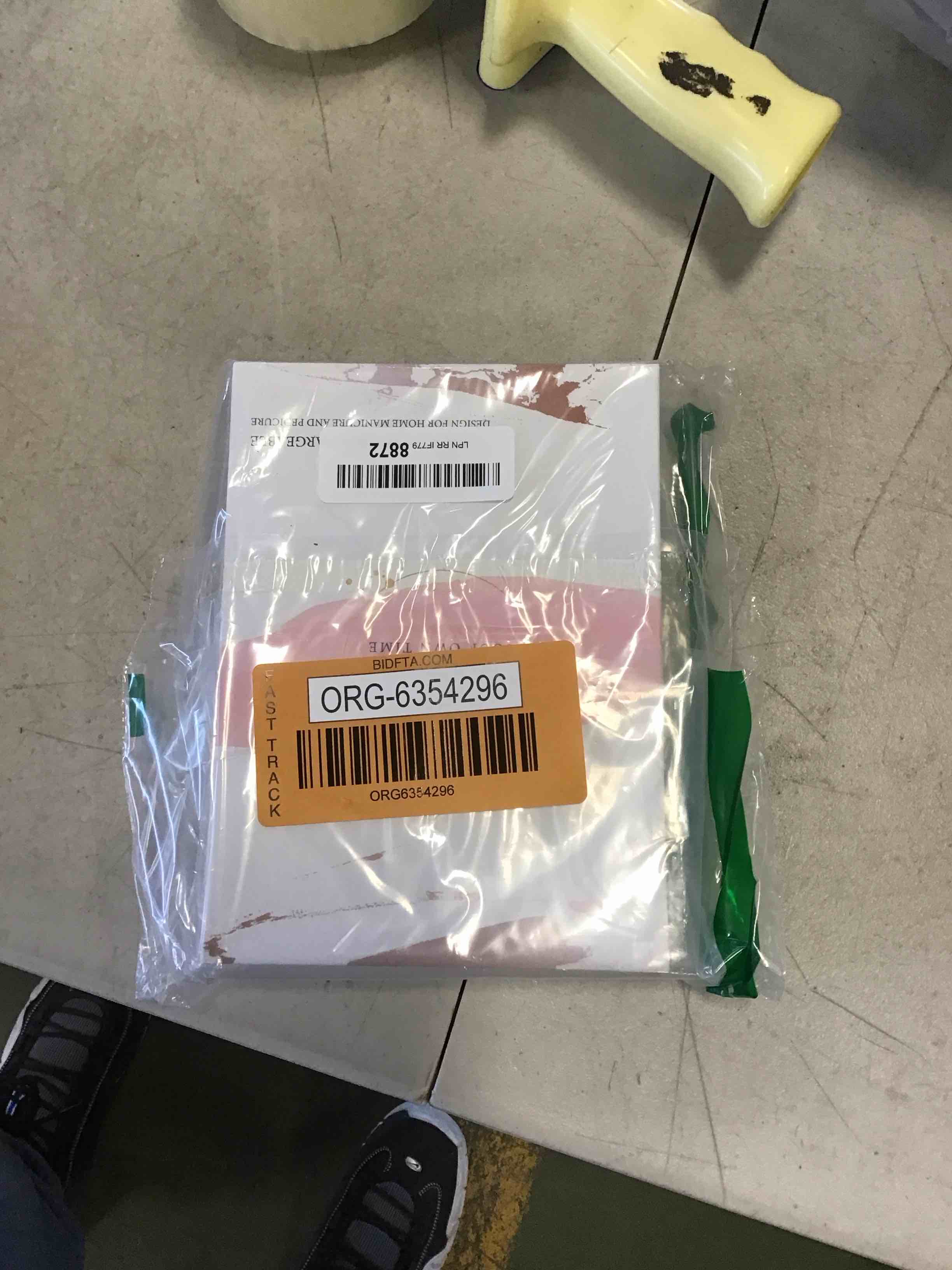 https://s3.amazonaws.com/lotting-images-prod/bidfta/ORG6354296_1713196352484.jpeg