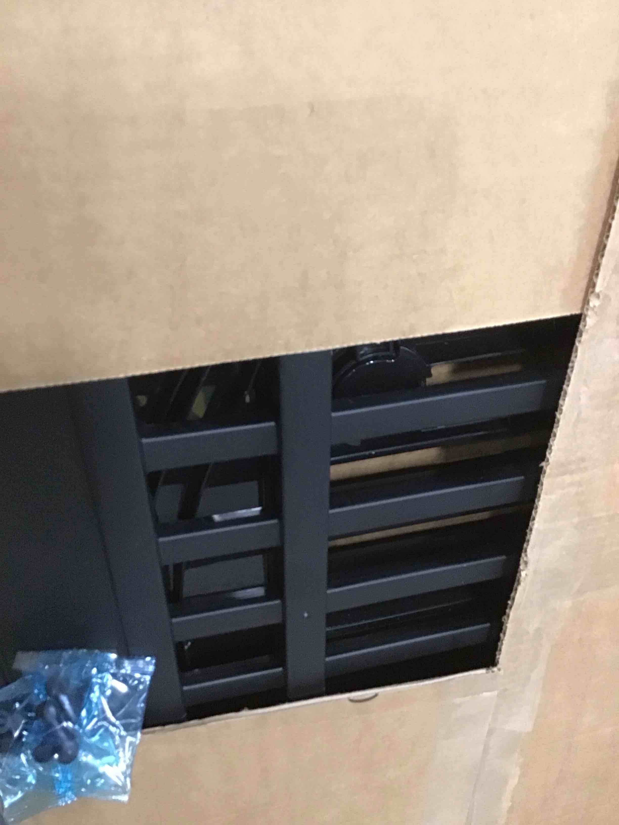 https://s3.amazonaws.com/lotting-images-prod/bidfta/ORG6355725_1711550290718.jpeg
