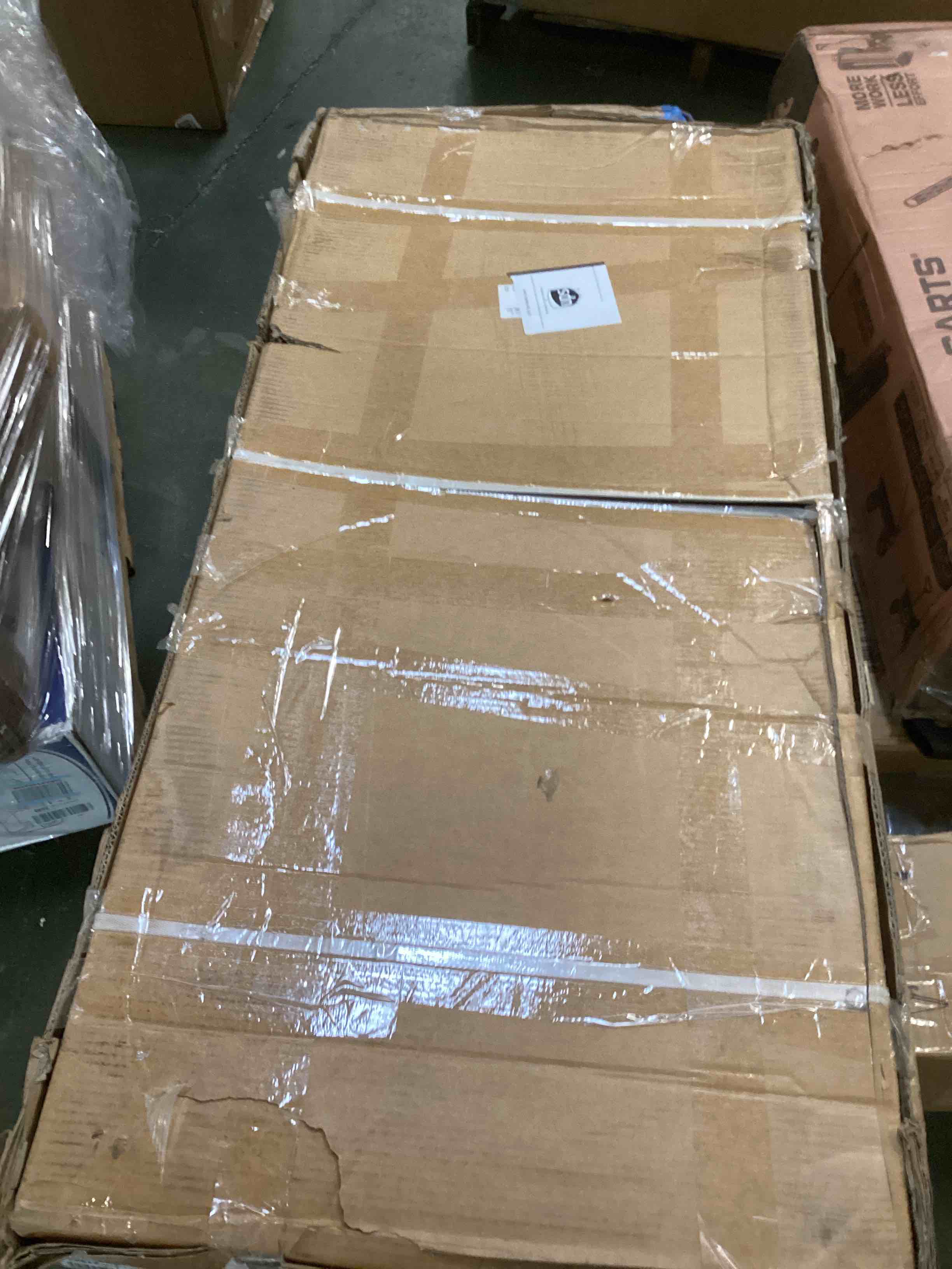 https://s3.amazonaws.com/lotting-images-prod/bidfta/ORG6356185_1712678562409.jpeg