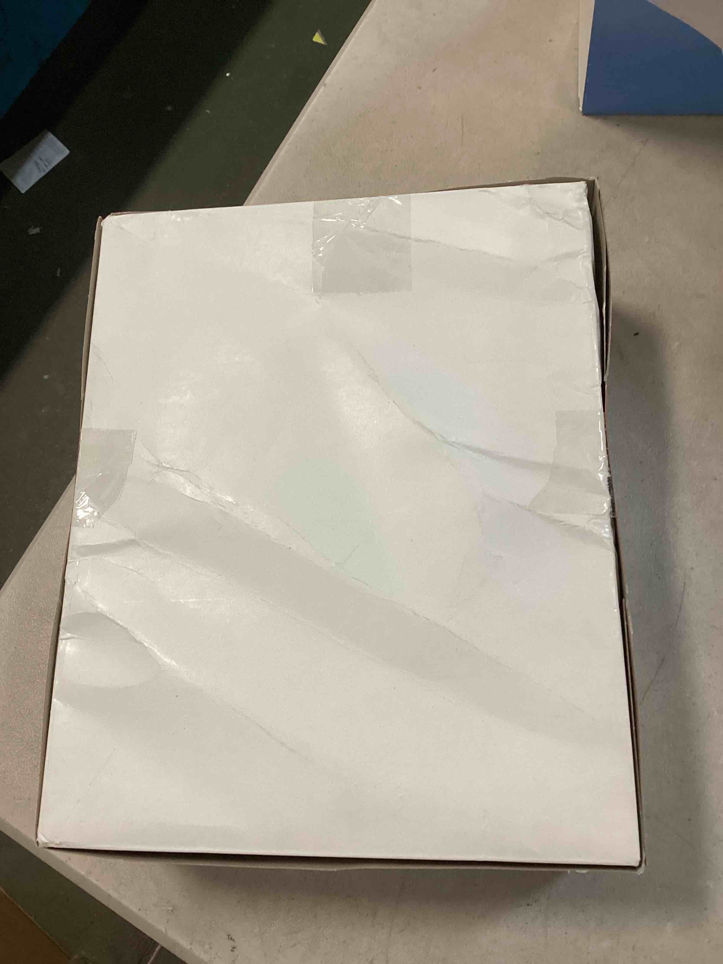 https://s3.amazonaws.com/lotting-images-prod/bidfta/ORG6356553_1712922702401.jpeg