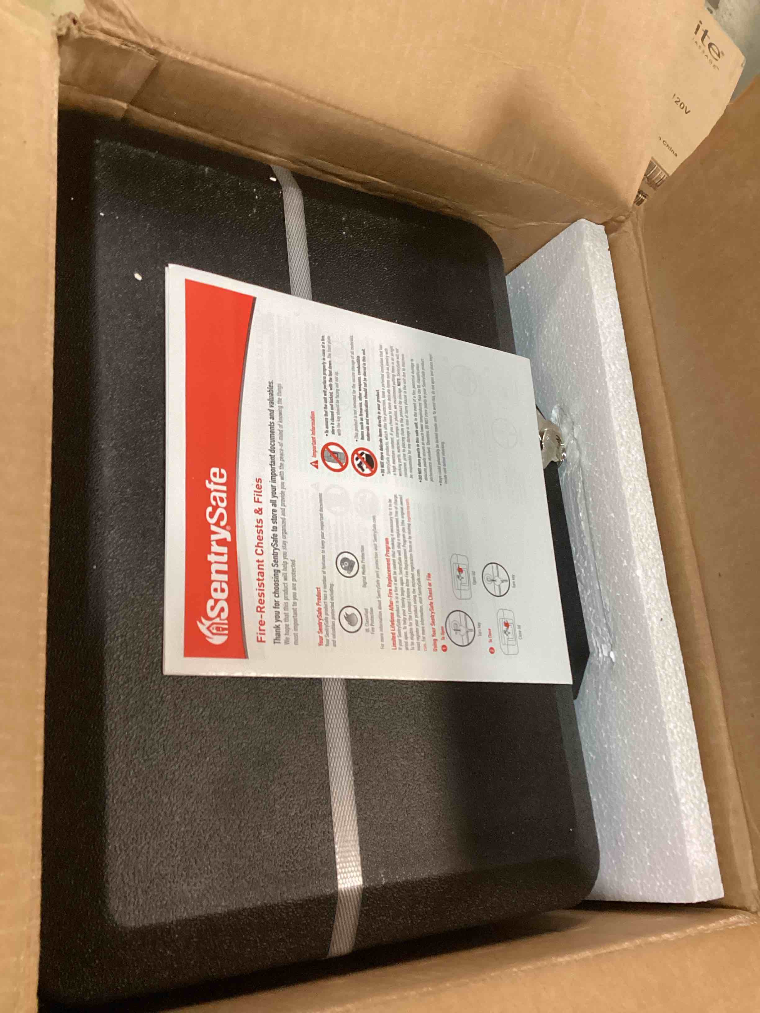 https://s3.amazonaws.com/lotting-images-prod/bidfta/ORG6357131_1713281032572.jpeg