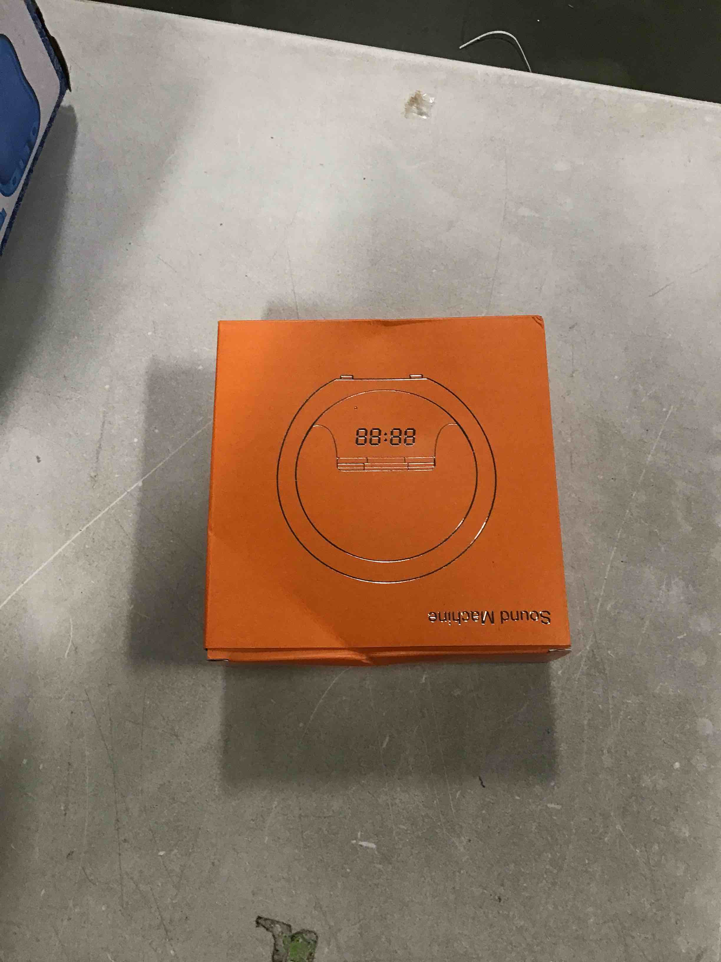 https://s3.amazonaws.com/lotting-images-prod/bidfta/ORG6358837_1712843141821.jpeg