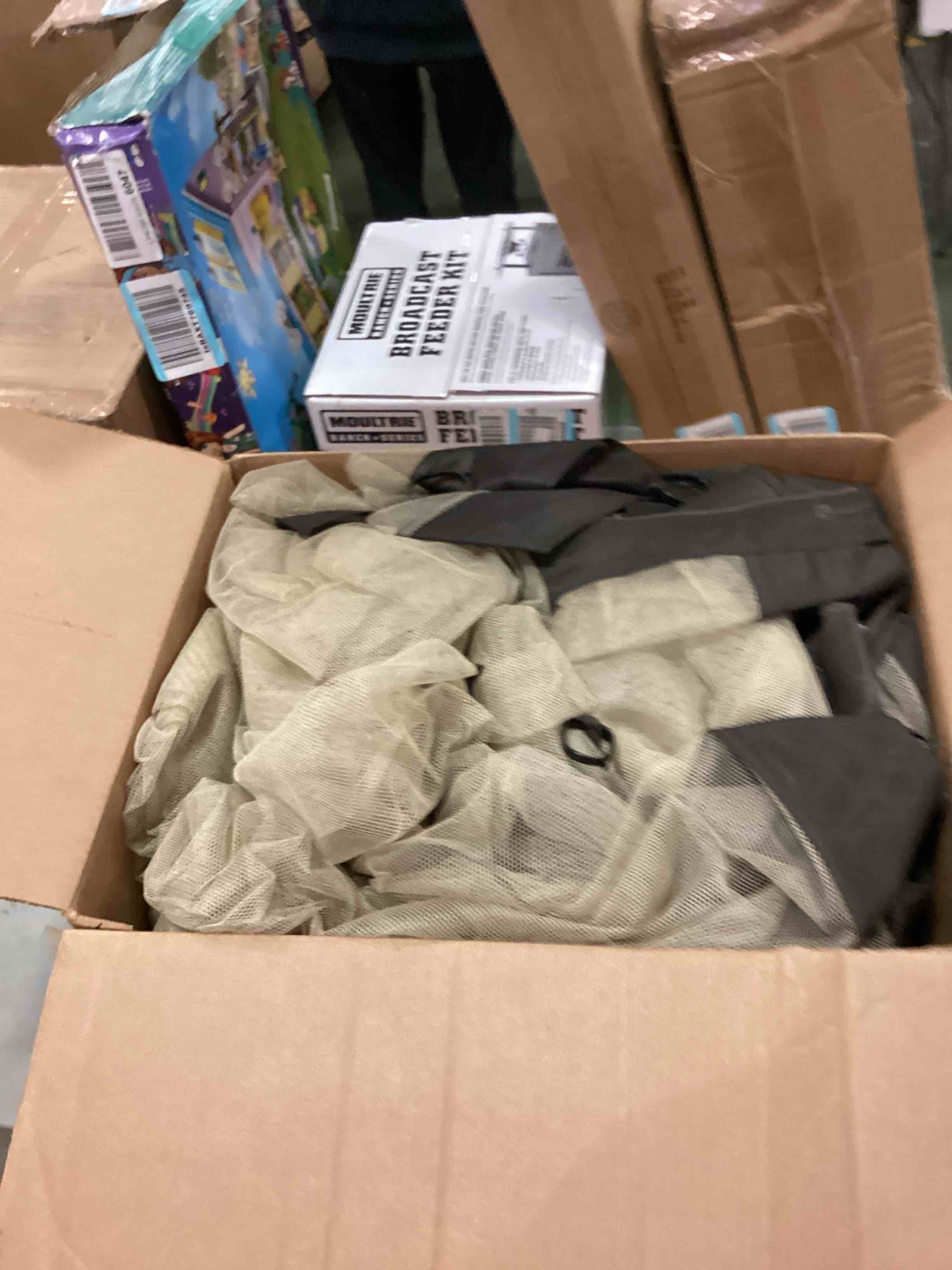 https://s3.amazonaws.com/lotting-images-prod/bidfta/ORG6359055_1712255452535.jpeg