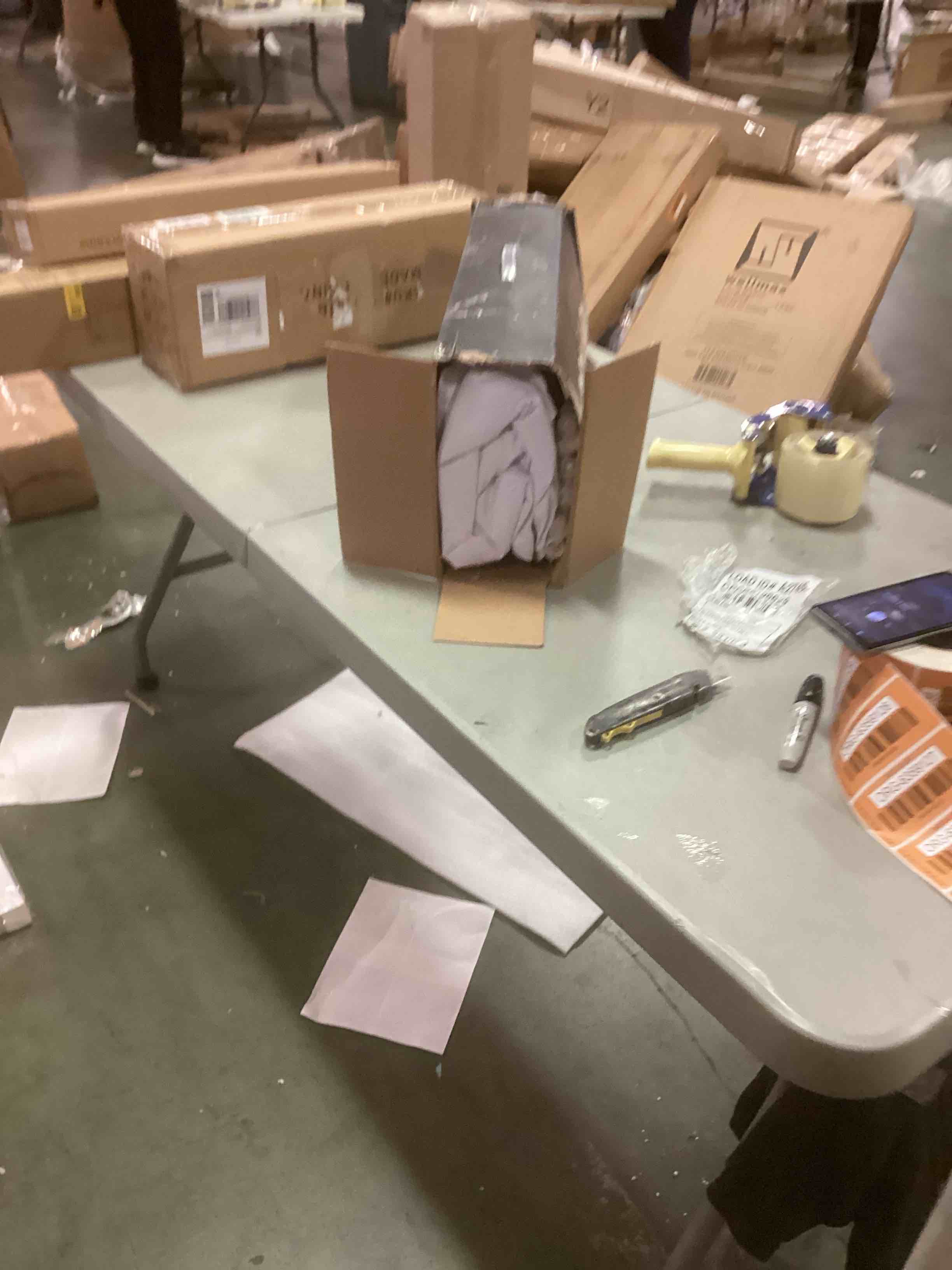https://s3.amazonaws.com/lotting-images-prod/bidfta/ORG6359124_1712332035443.jpeg